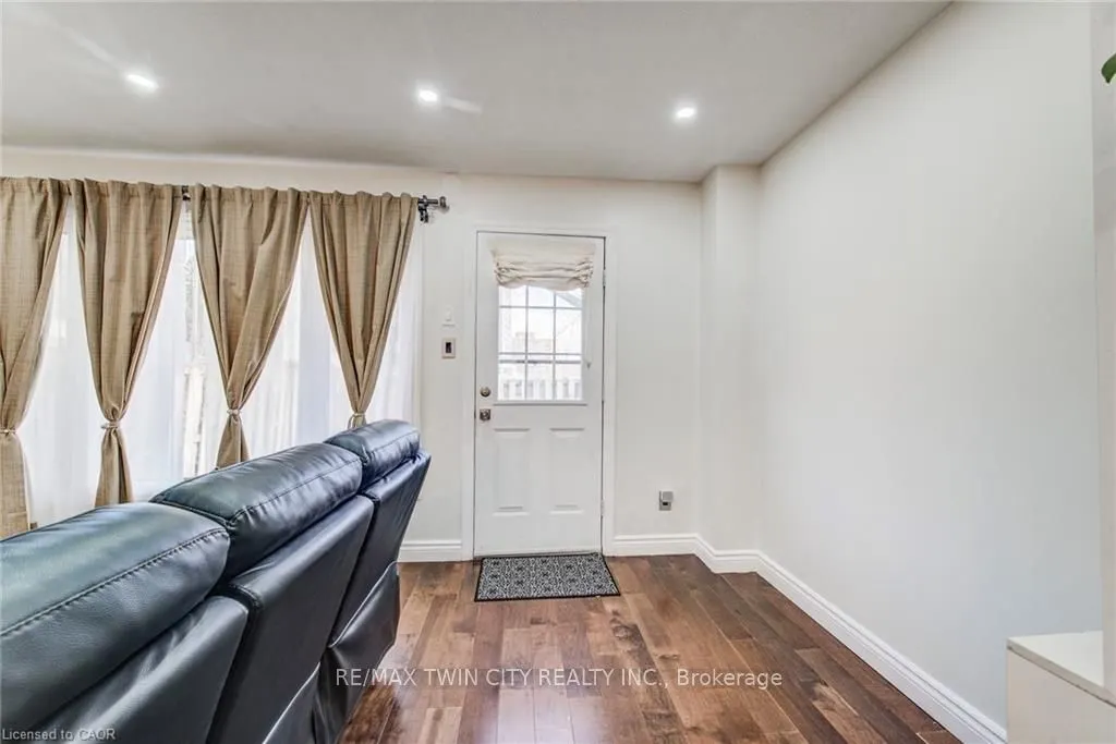 15 GREEN VALLEY Drive #27