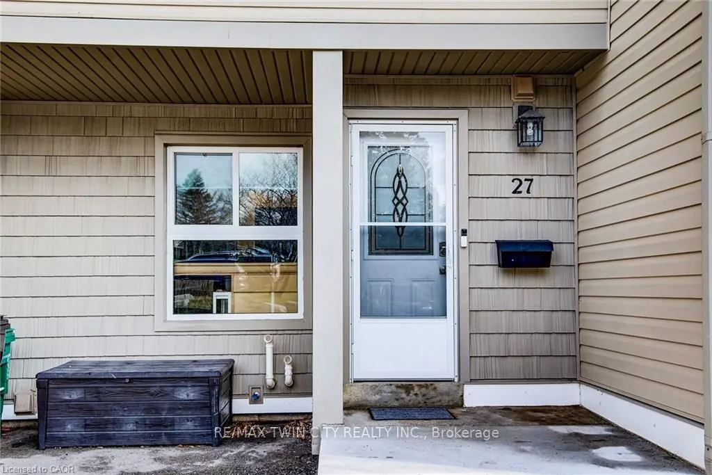 15 GREEN VALLEY Drive #27