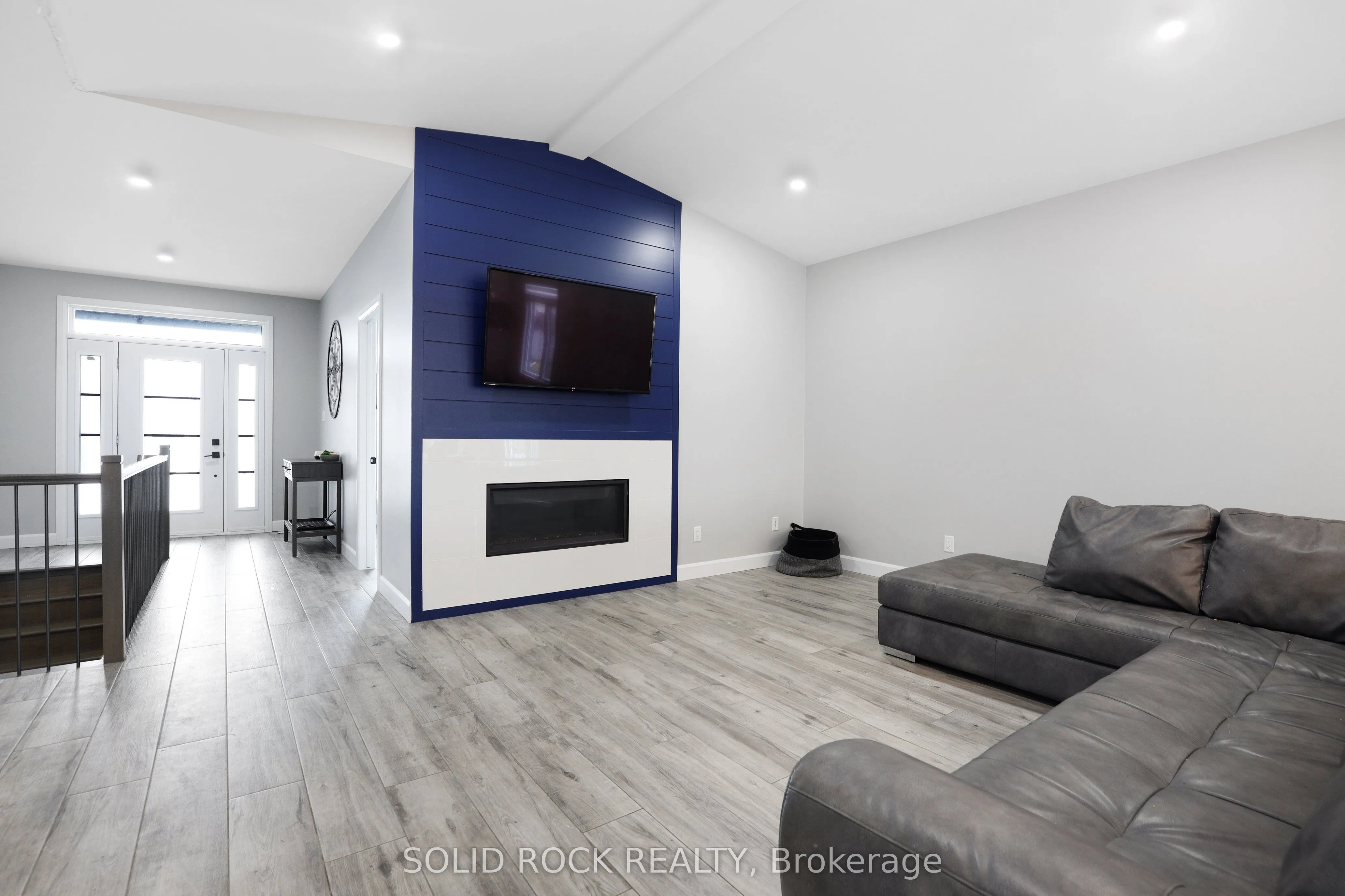 216 Filion Street
