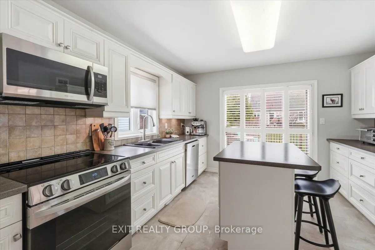 26 Lockwood Drive