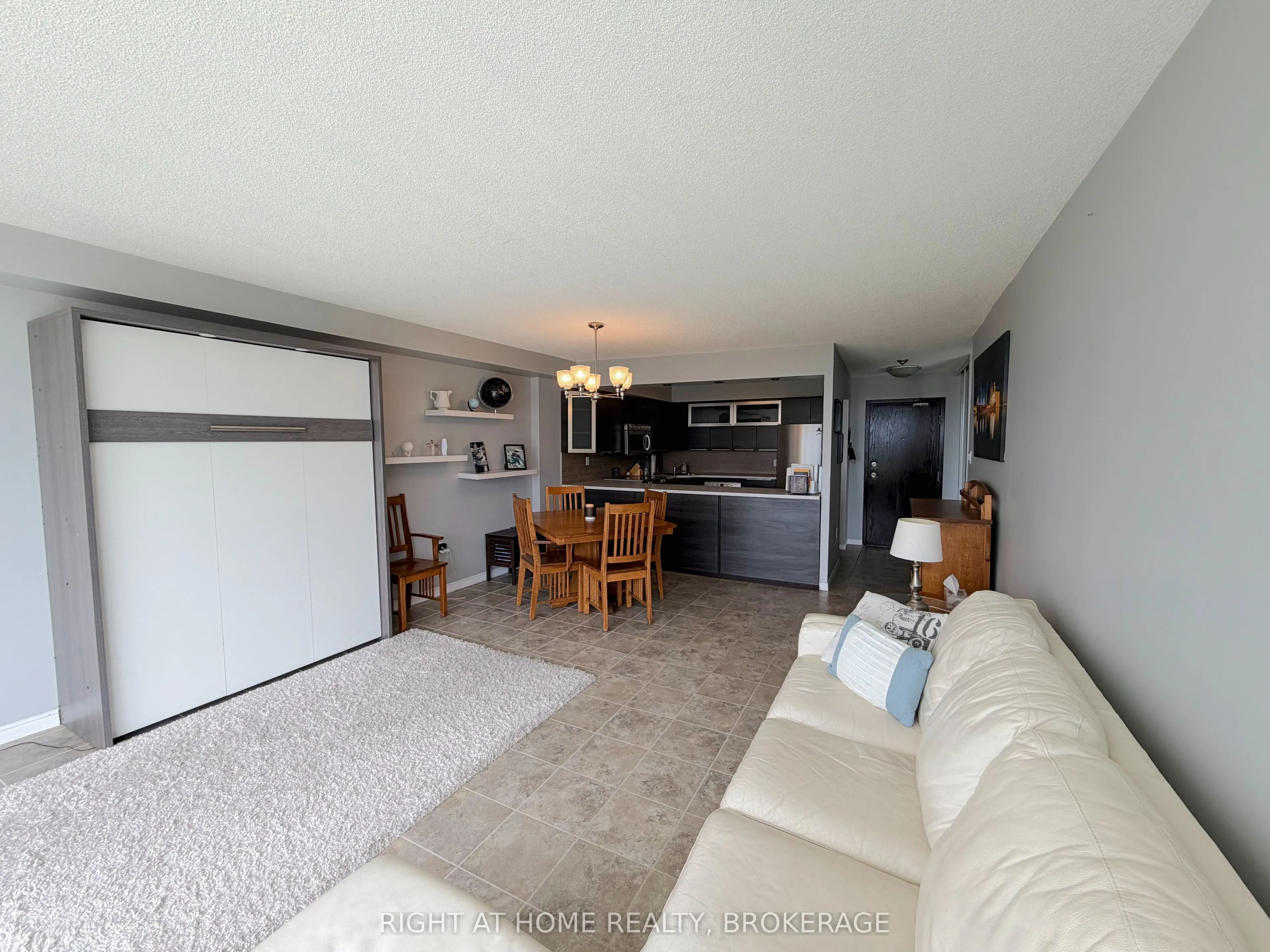 162 Martindale Road #801