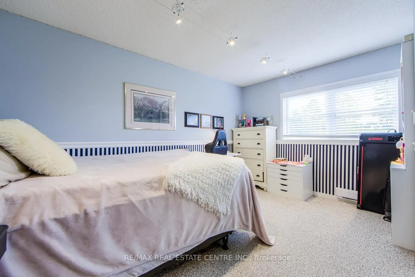 9438 Wellington Rd 42 Road