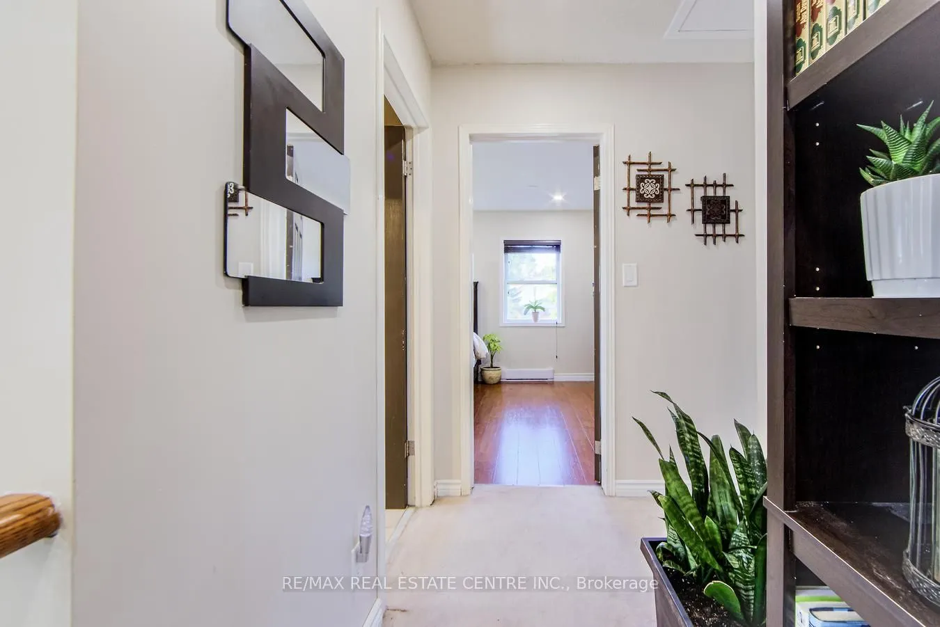 9438 Wellington Rd 42 Road