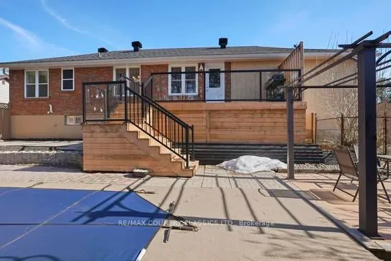 99 Maple Street