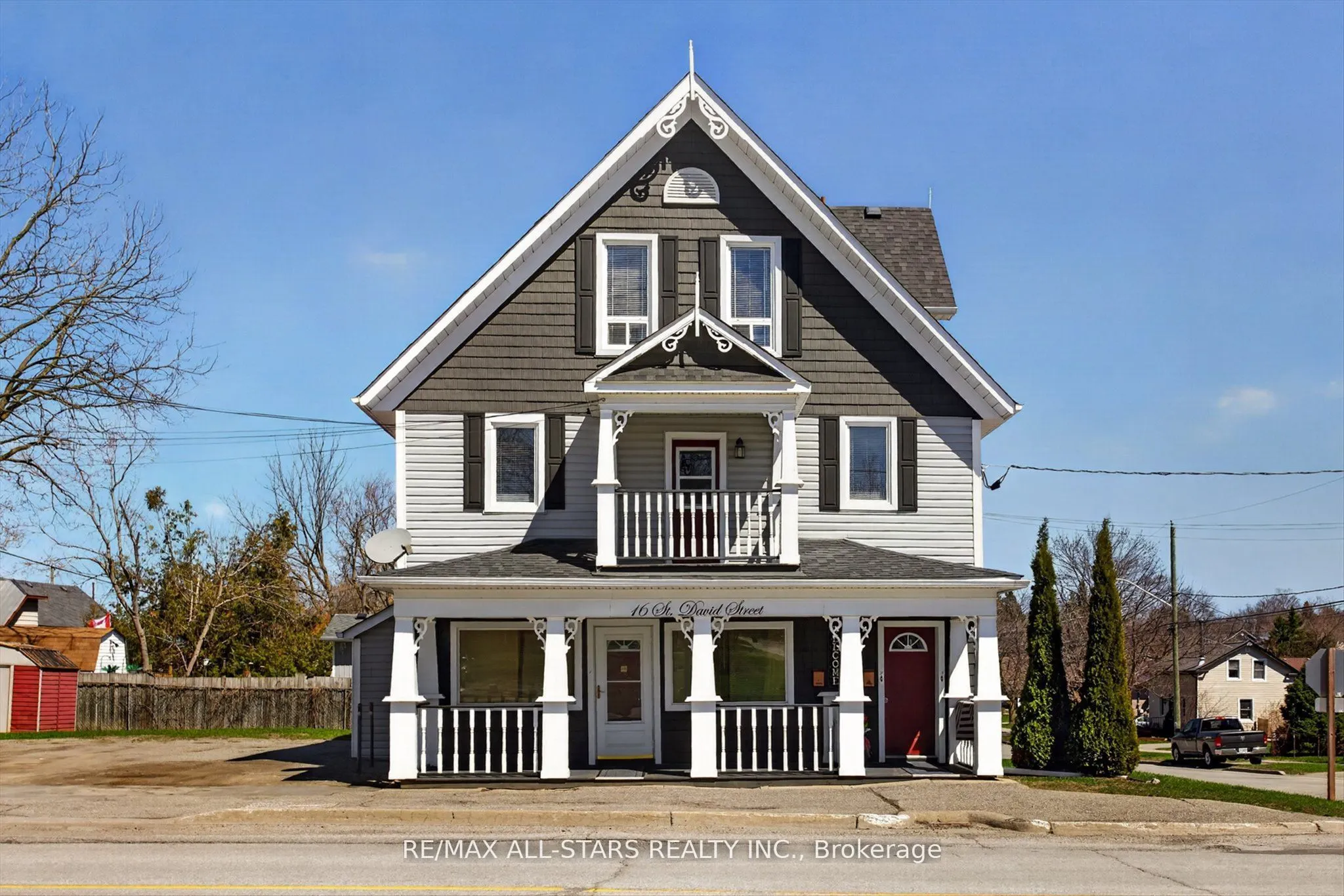 16 St David Street