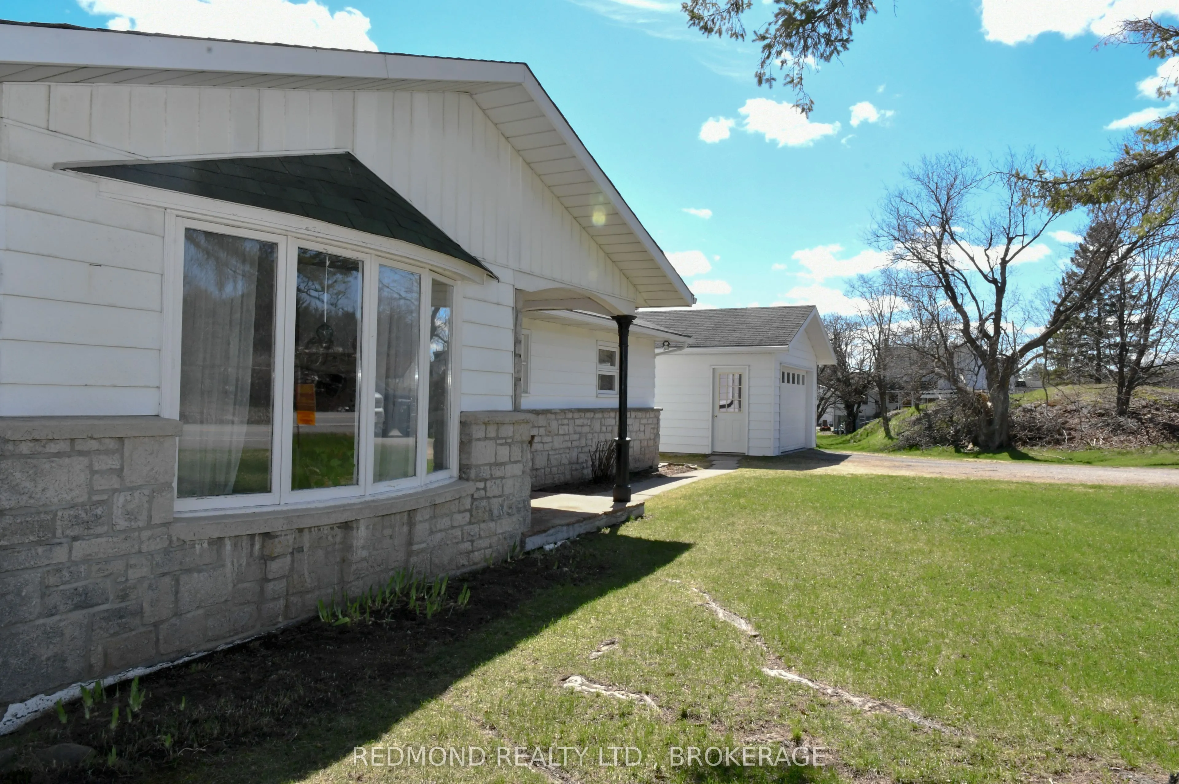 1319 County Rd 2 Road