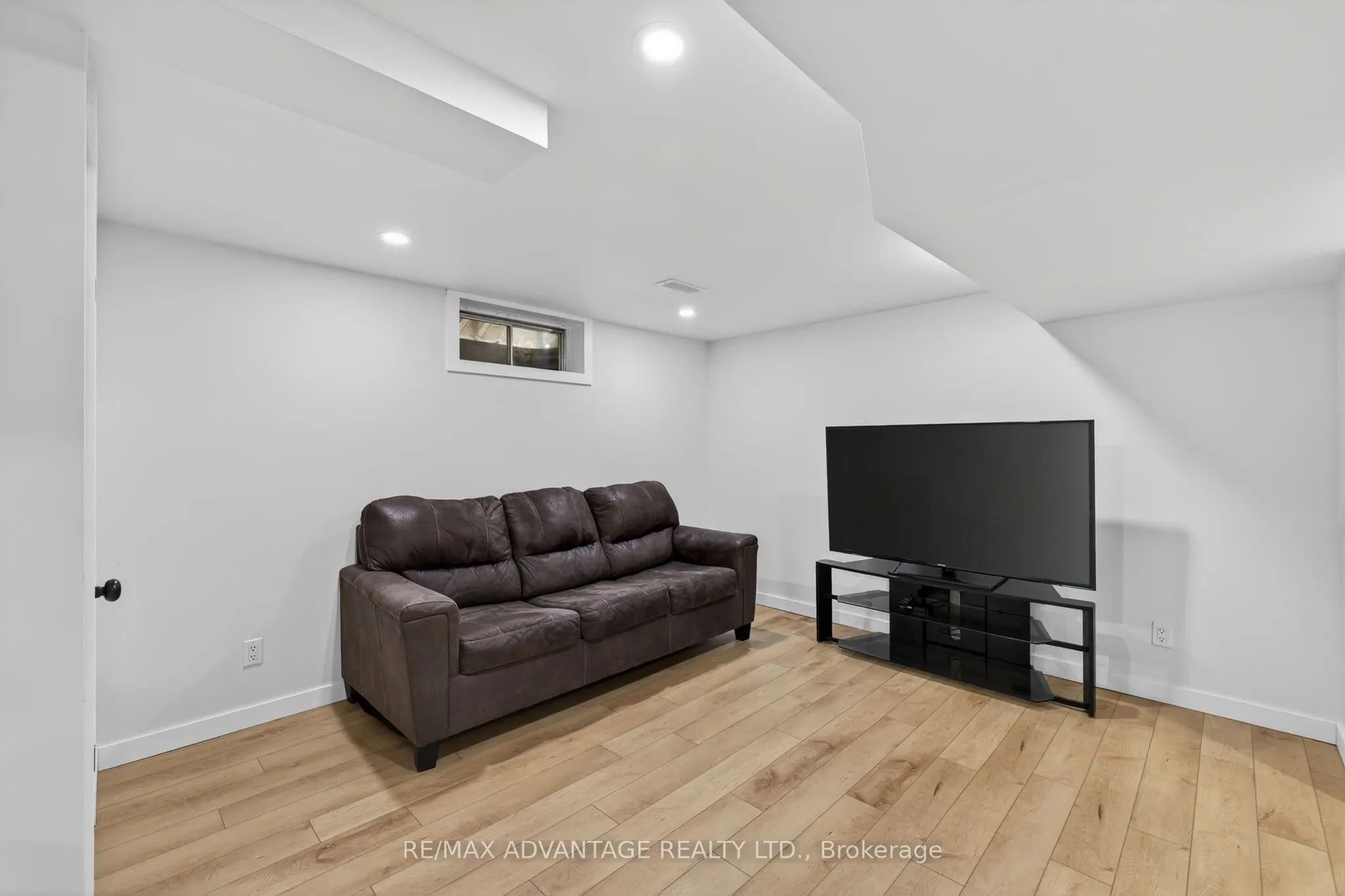 60 Wexford Avenue