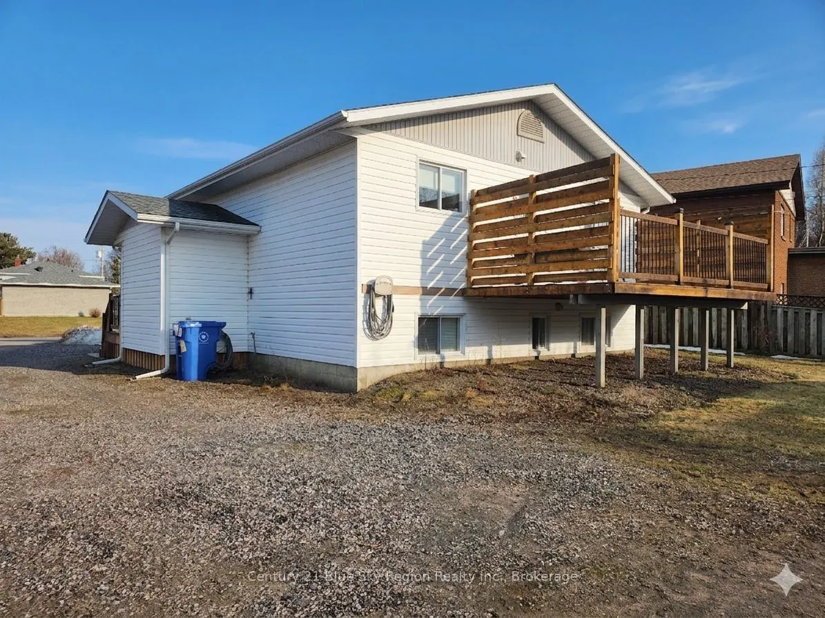 441 Mageau Street