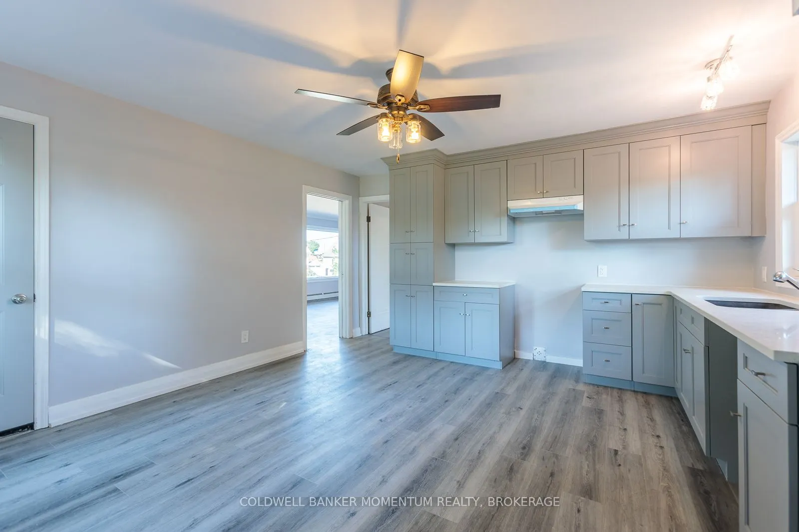 2 Foley Crescent