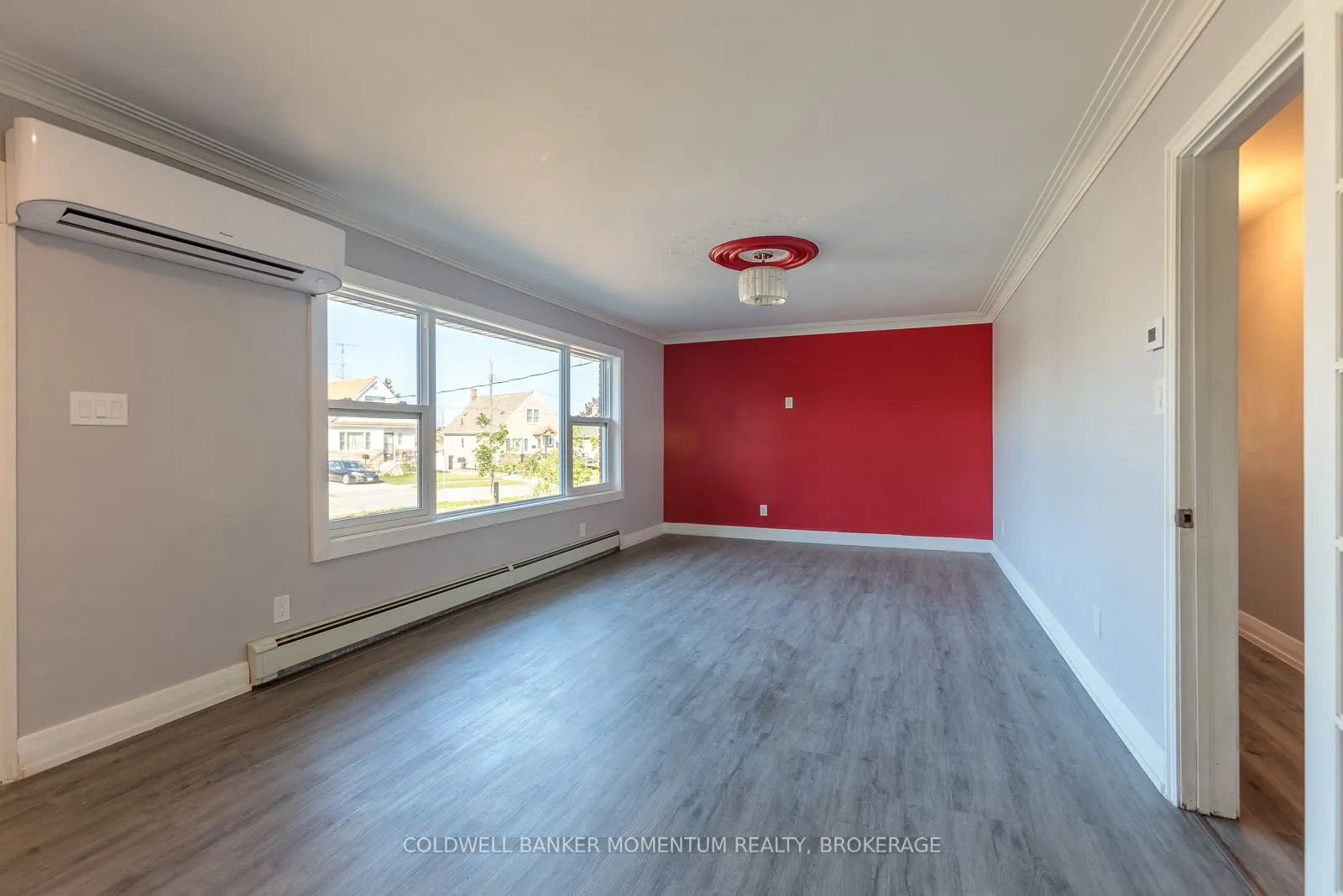 2 Foley Crescent