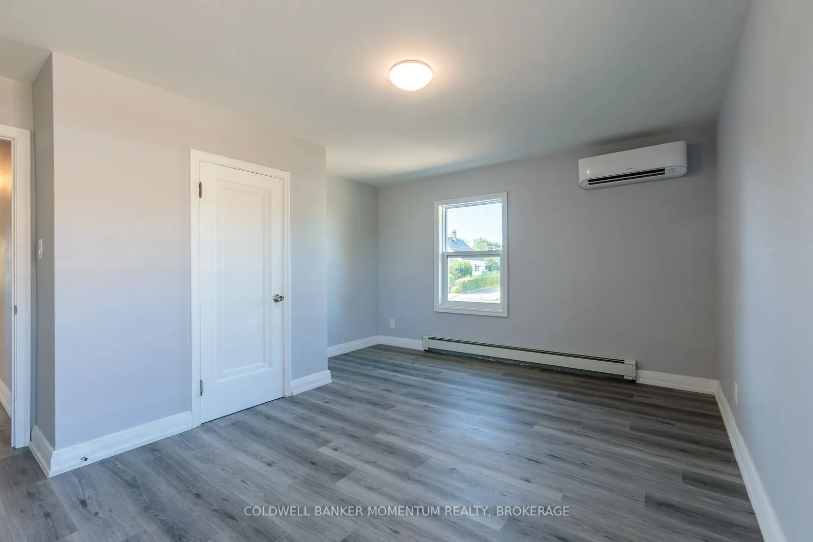 2 Foley Crescent