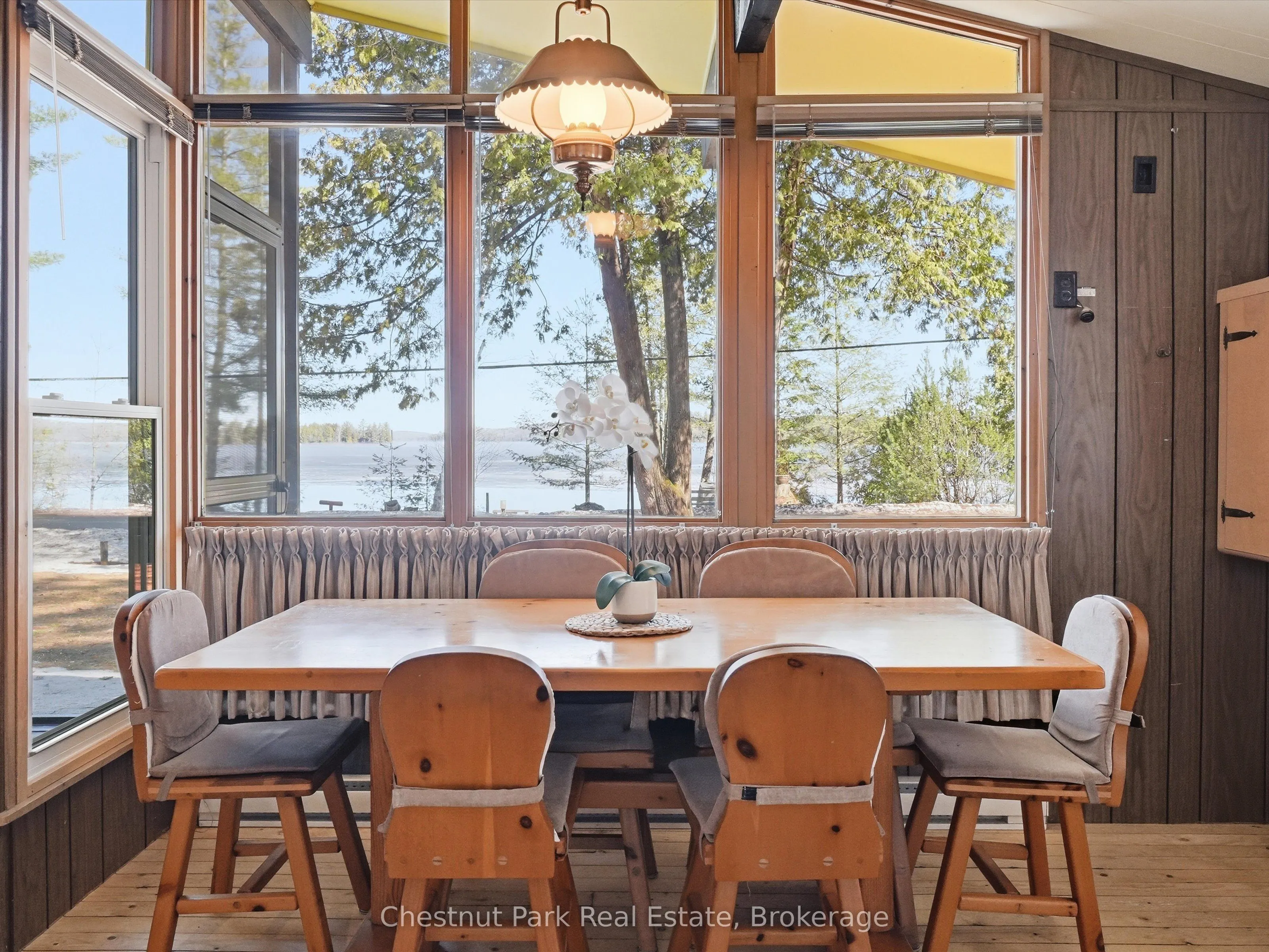 1087 Glenmount Road