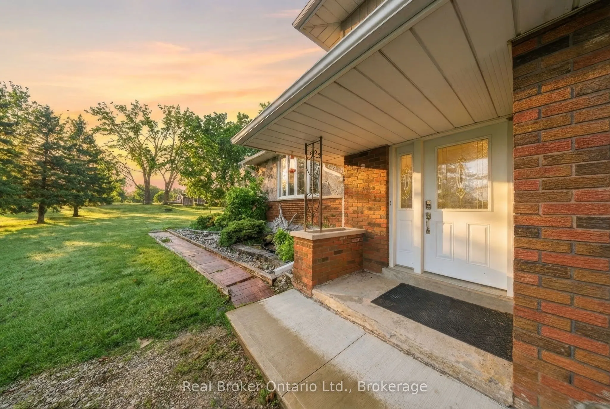 11 Burtch Road