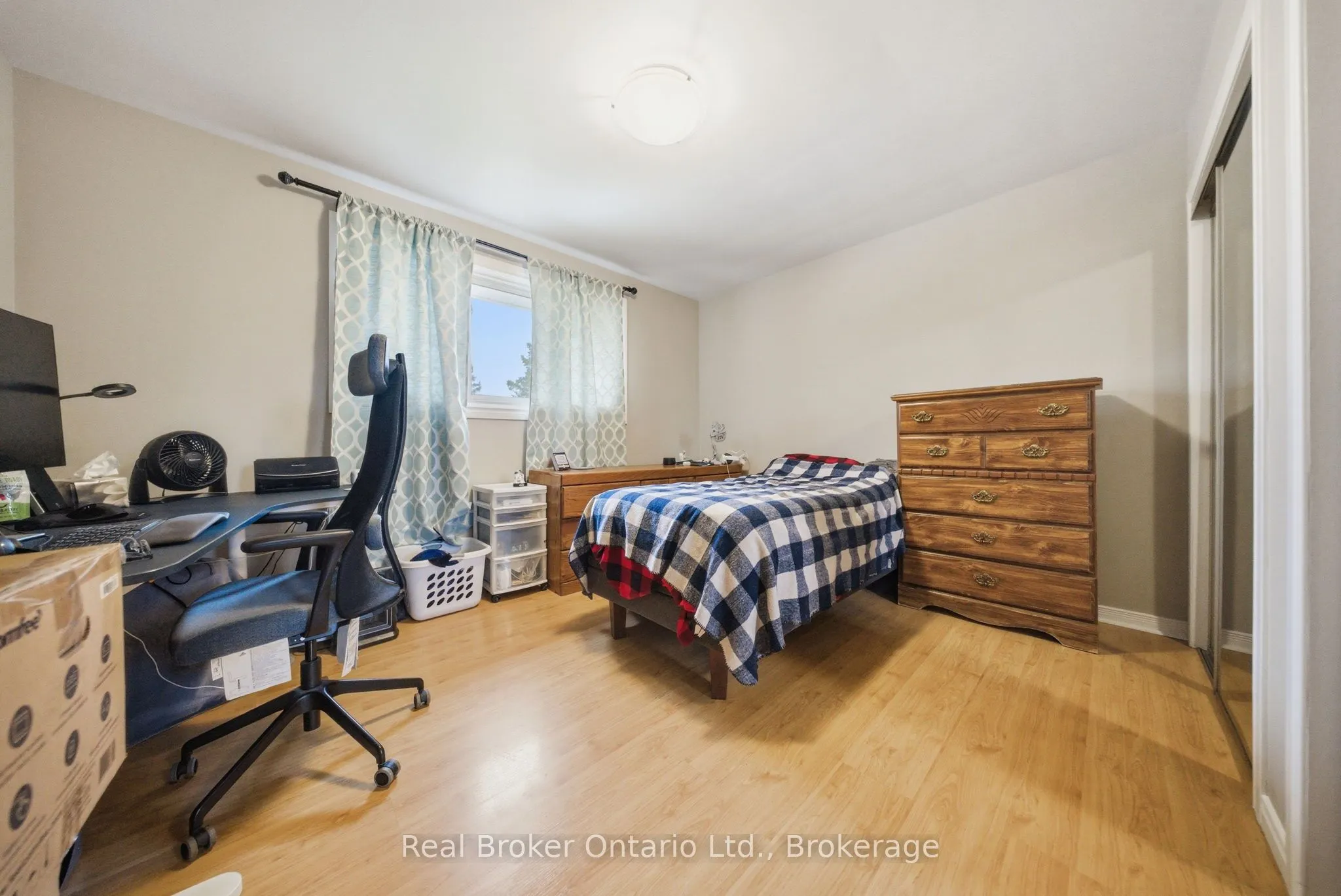 11 Burtch Road