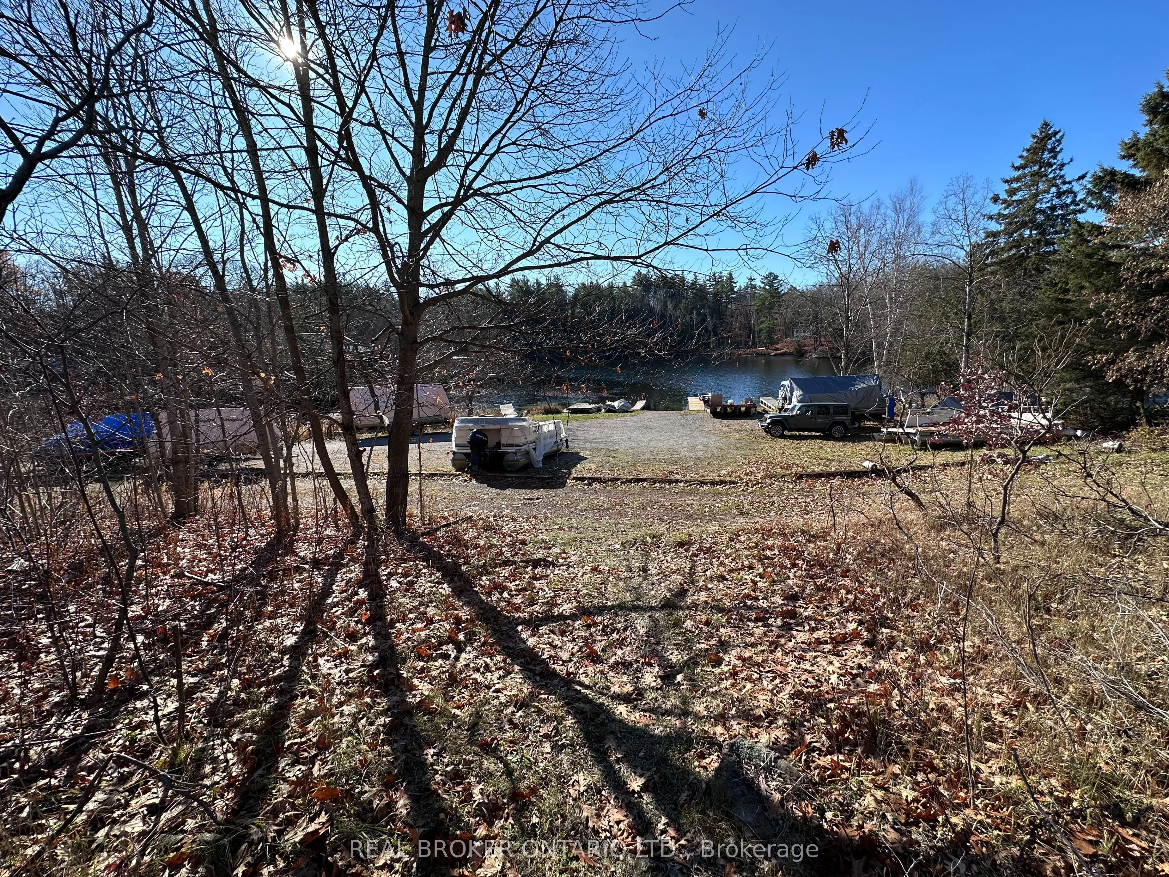 744 Island 10/Baxter Lake