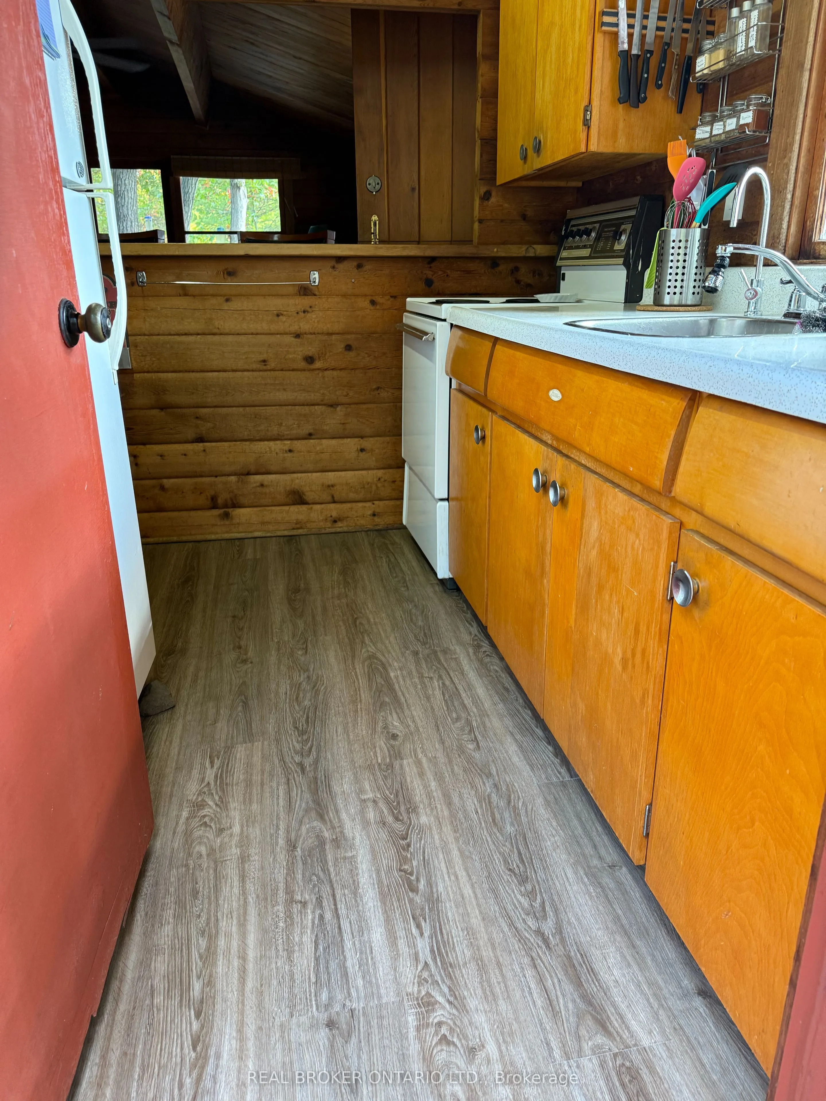 744 Island 10/Baxter Lake