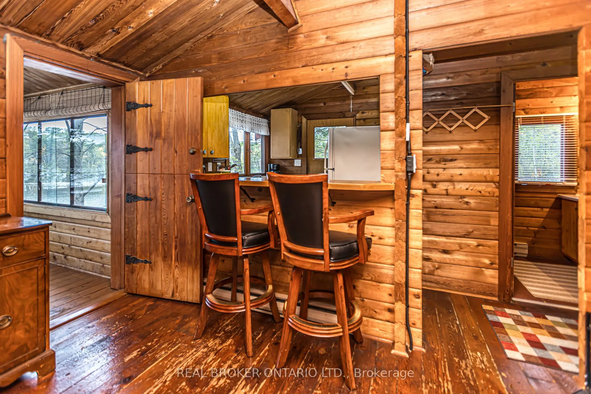 744 Island 10/Baxter Lake