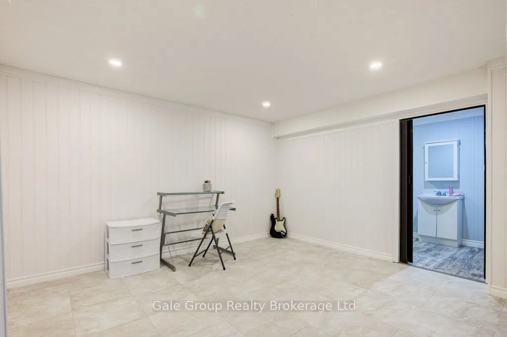 386 Fairway Road