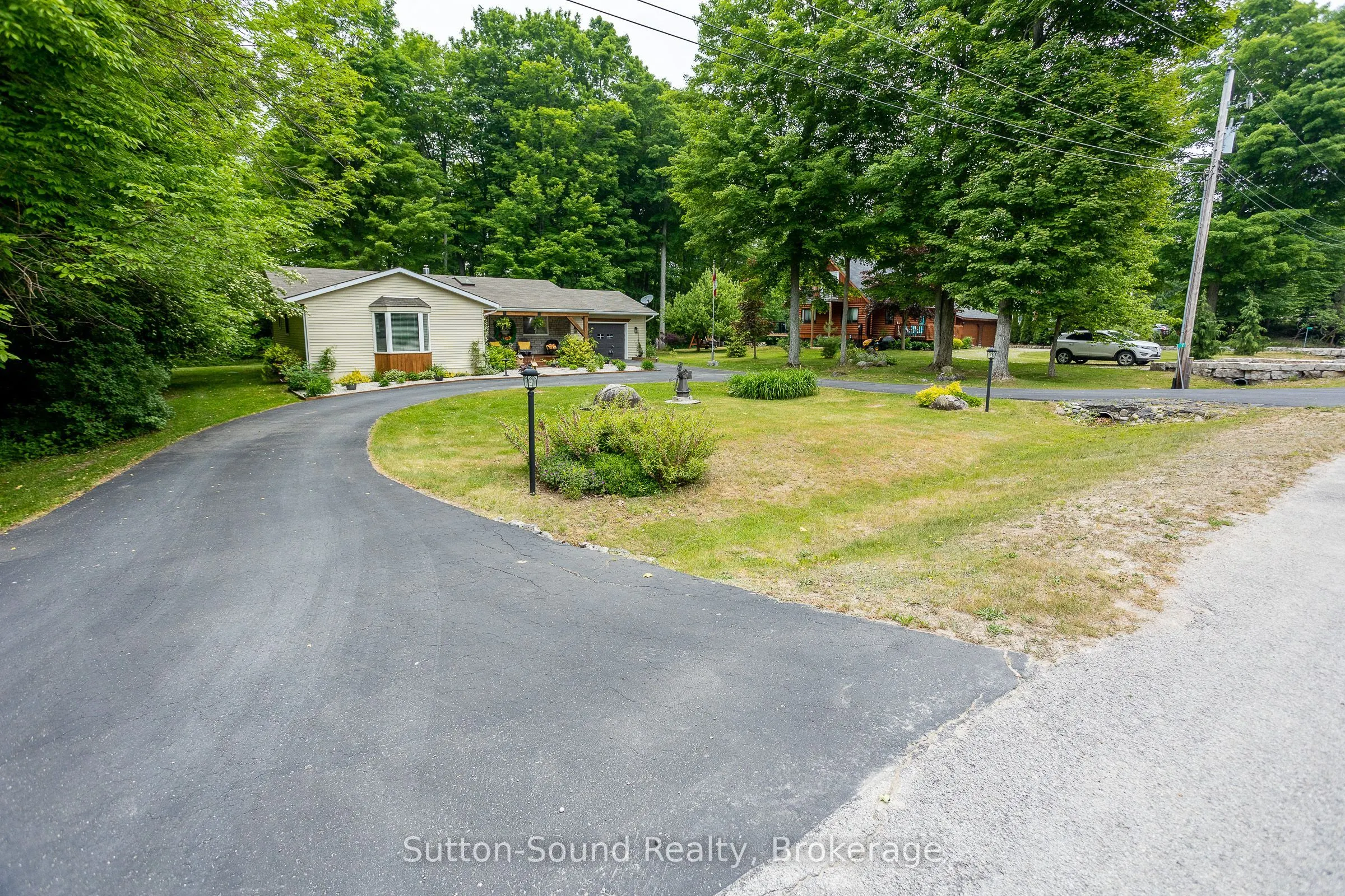 7 Sandy Pines Trail