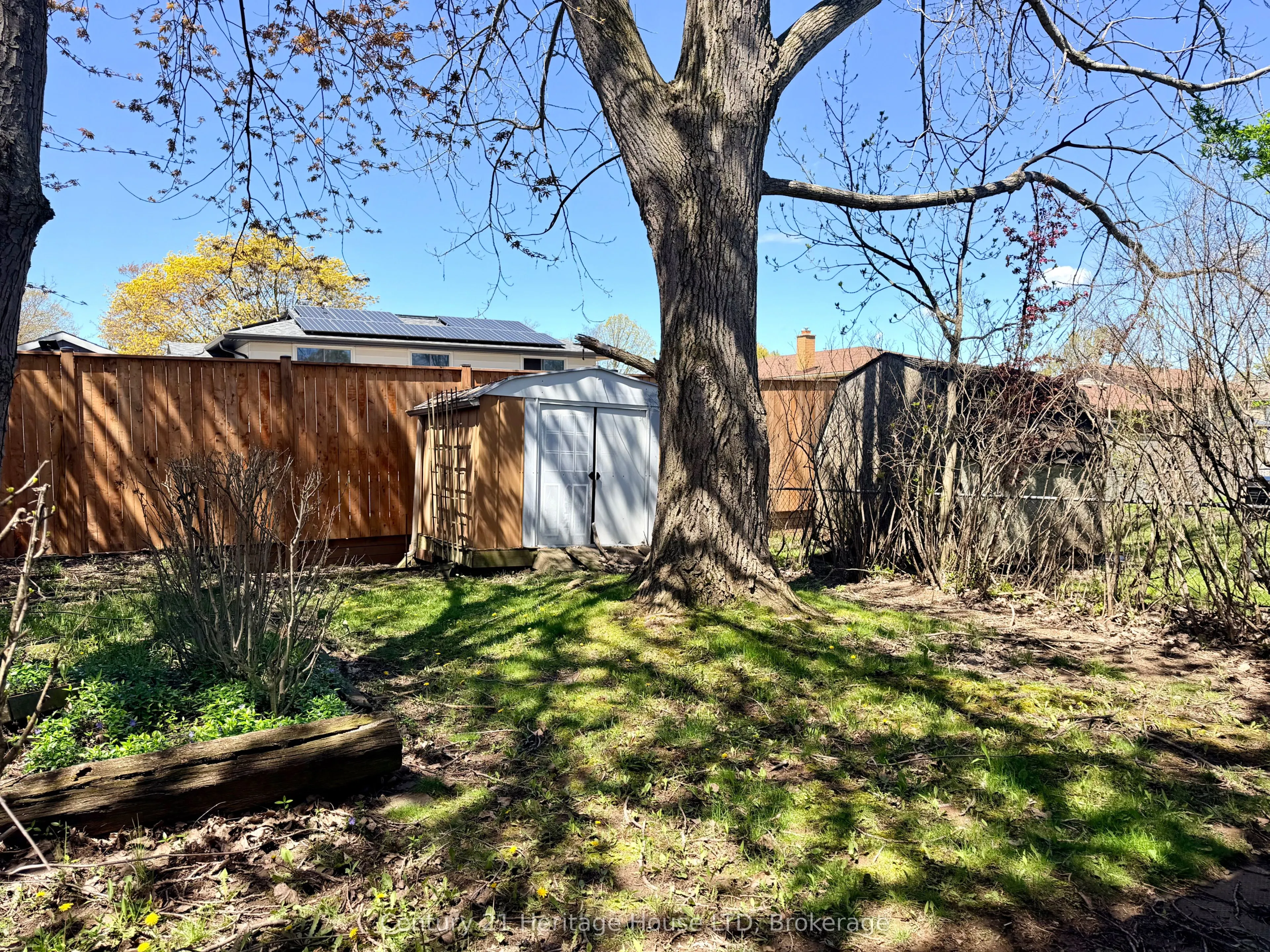 387 First Avenue