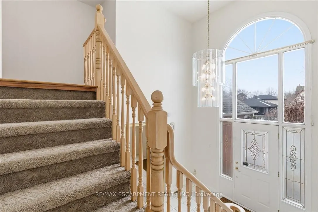 12 Sumner Crescent