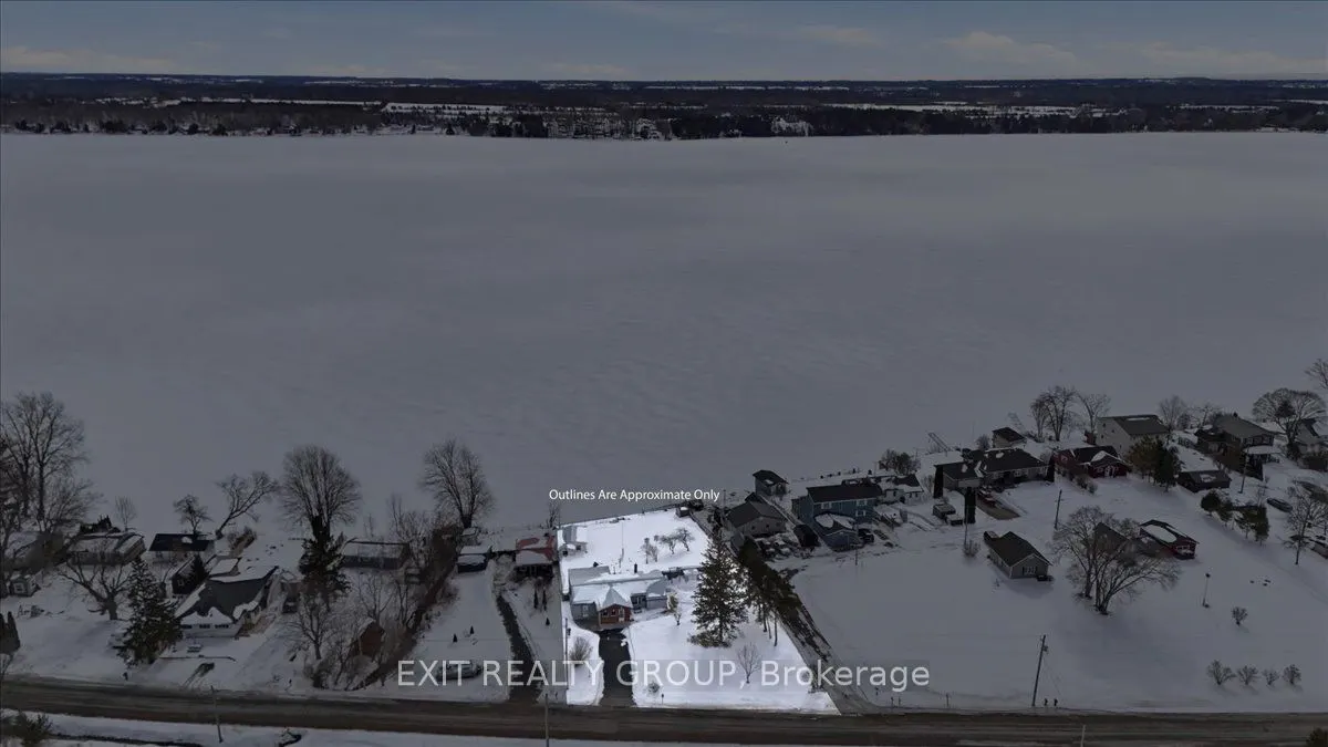 1083 Lakeside Drive