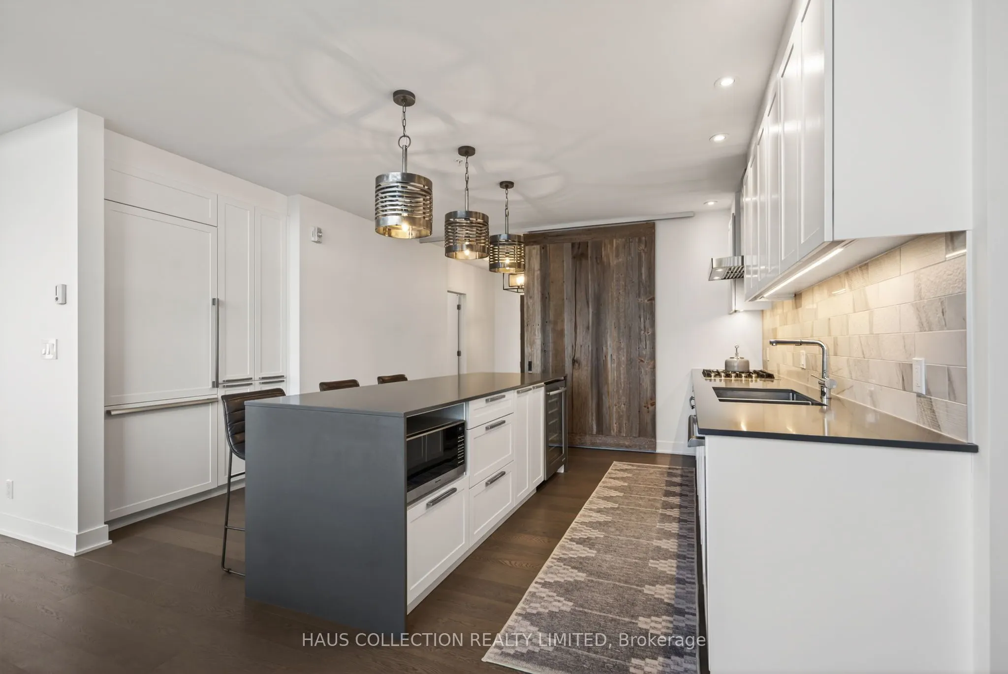 20 Daly Avenue #PH2302