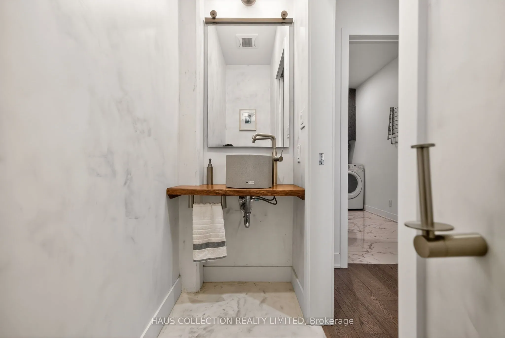 20 Daly Avenue #PH2302