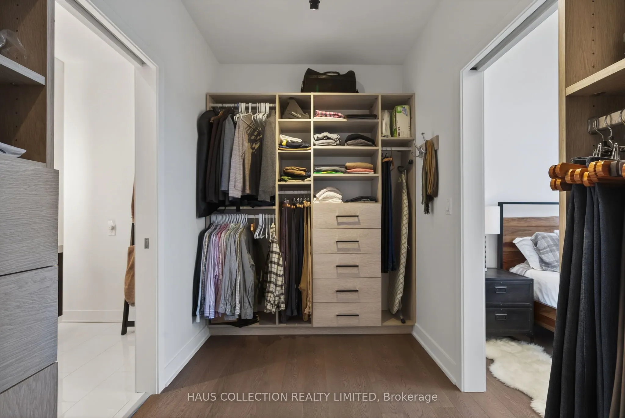 20 Daly Avenue #PH2302