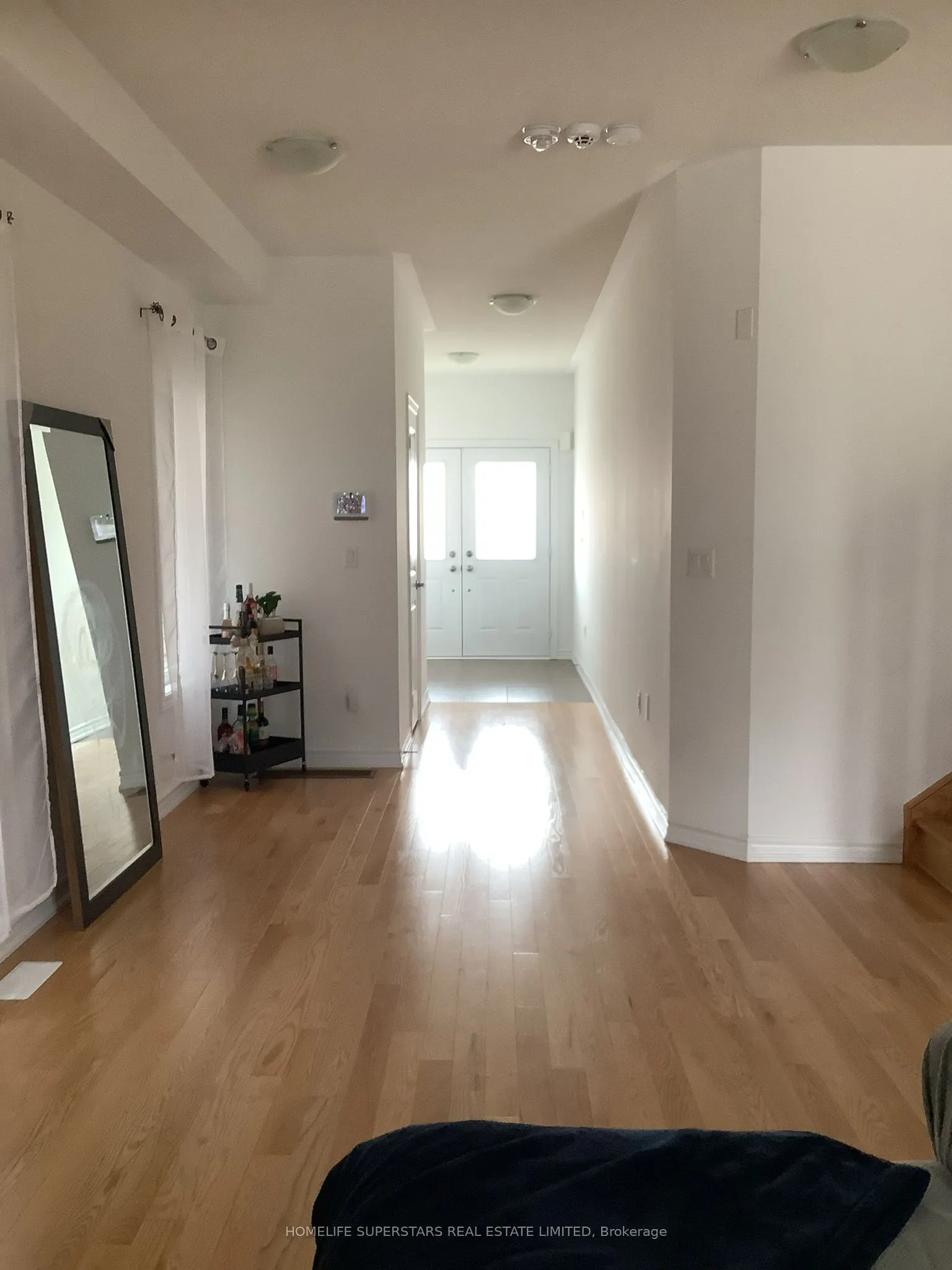 420 Vandusen Avenue