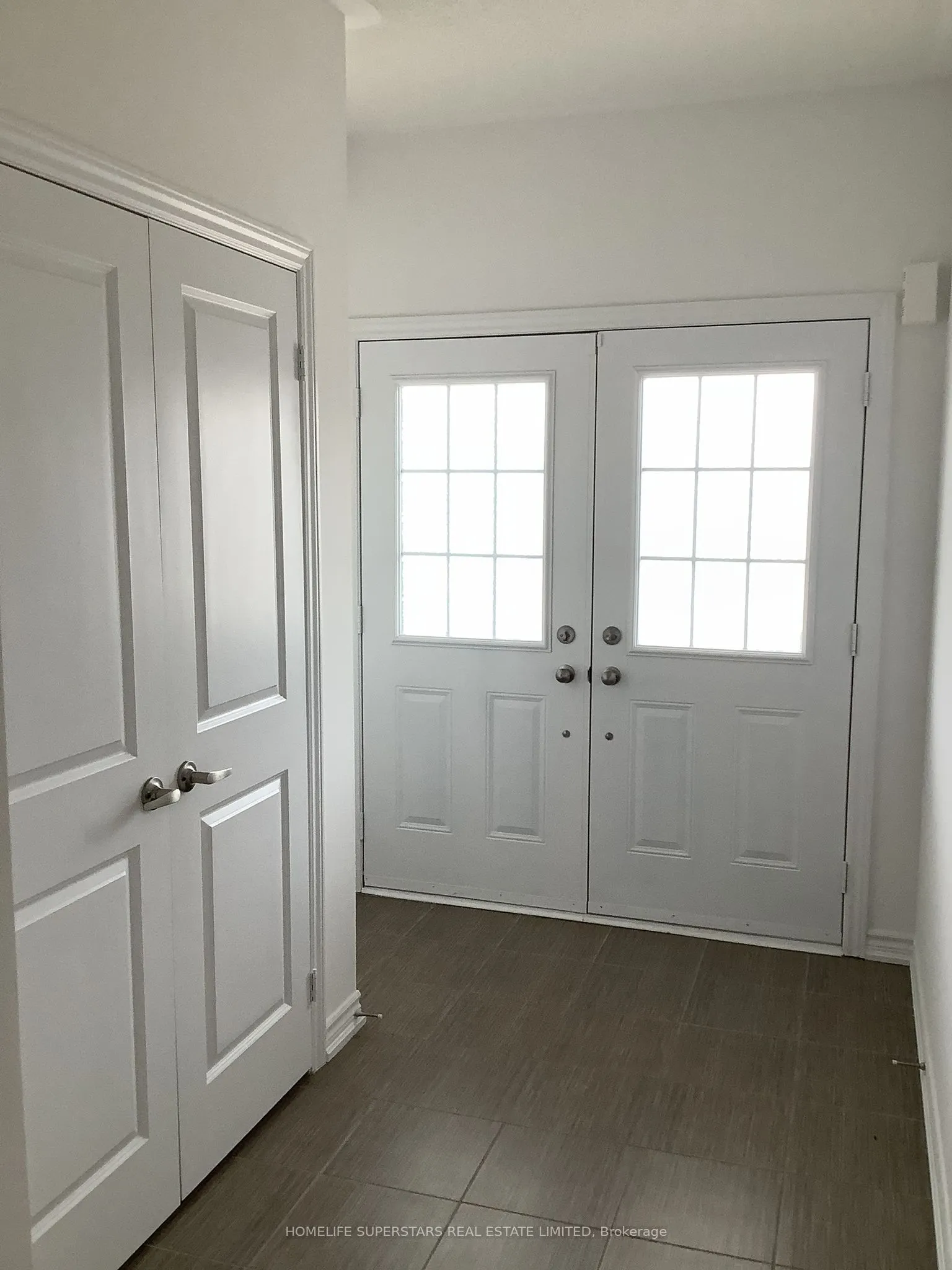 420 Vandusen Avenue