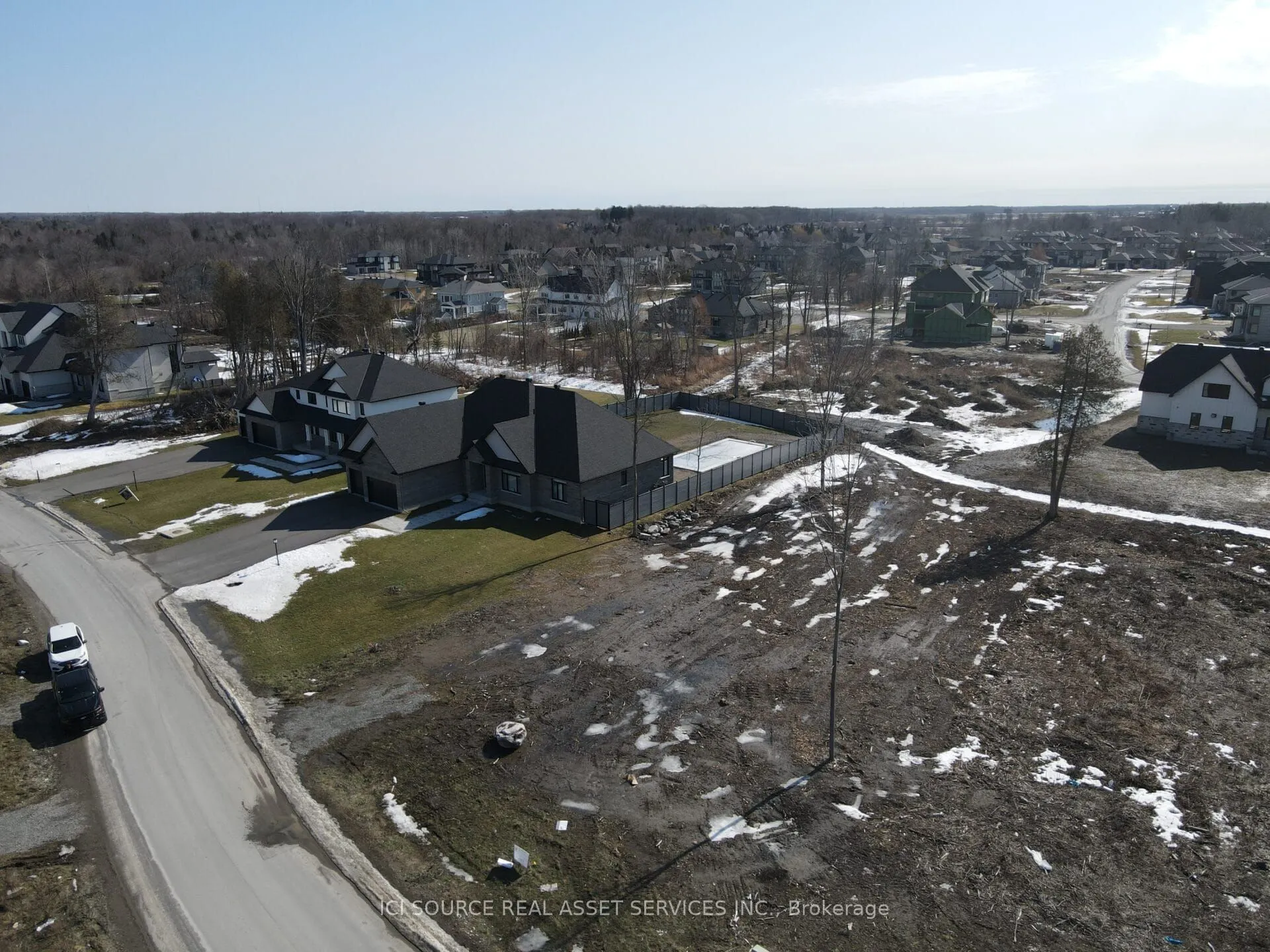 261 Cabrelle Place