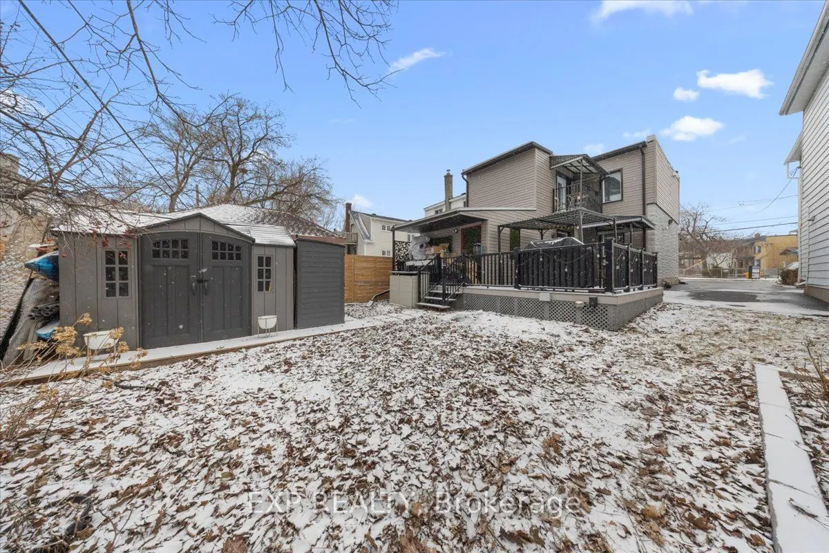 185 Deschamps Avenue