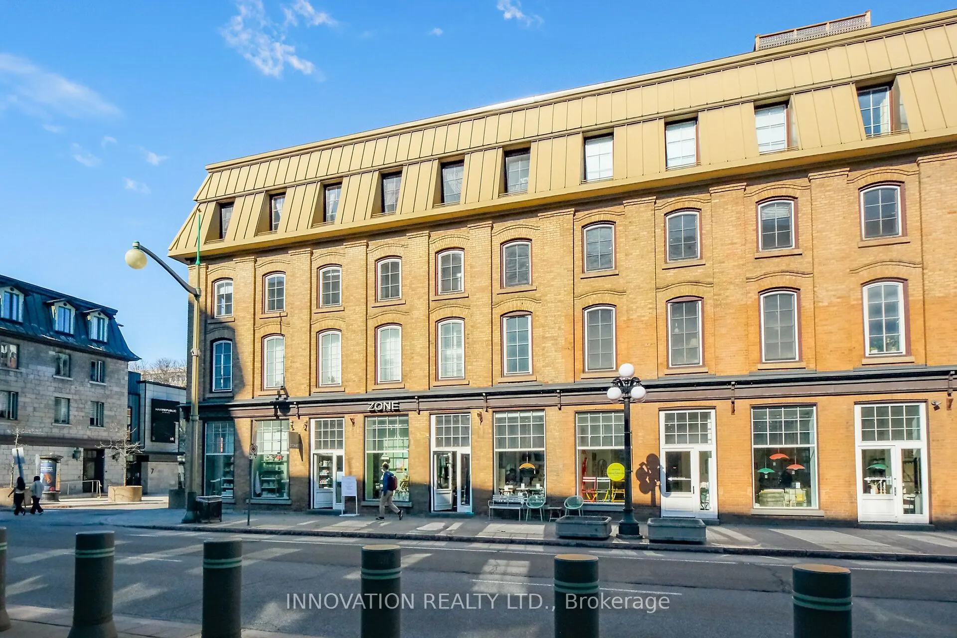 10 Clarence Street #4