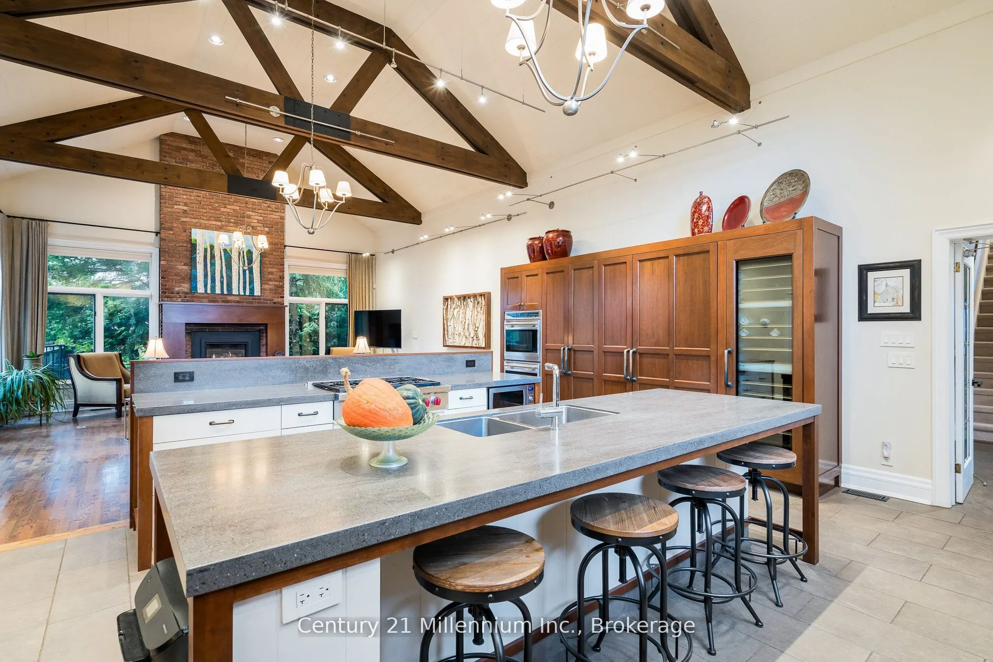 160 Grand Cypress Lane