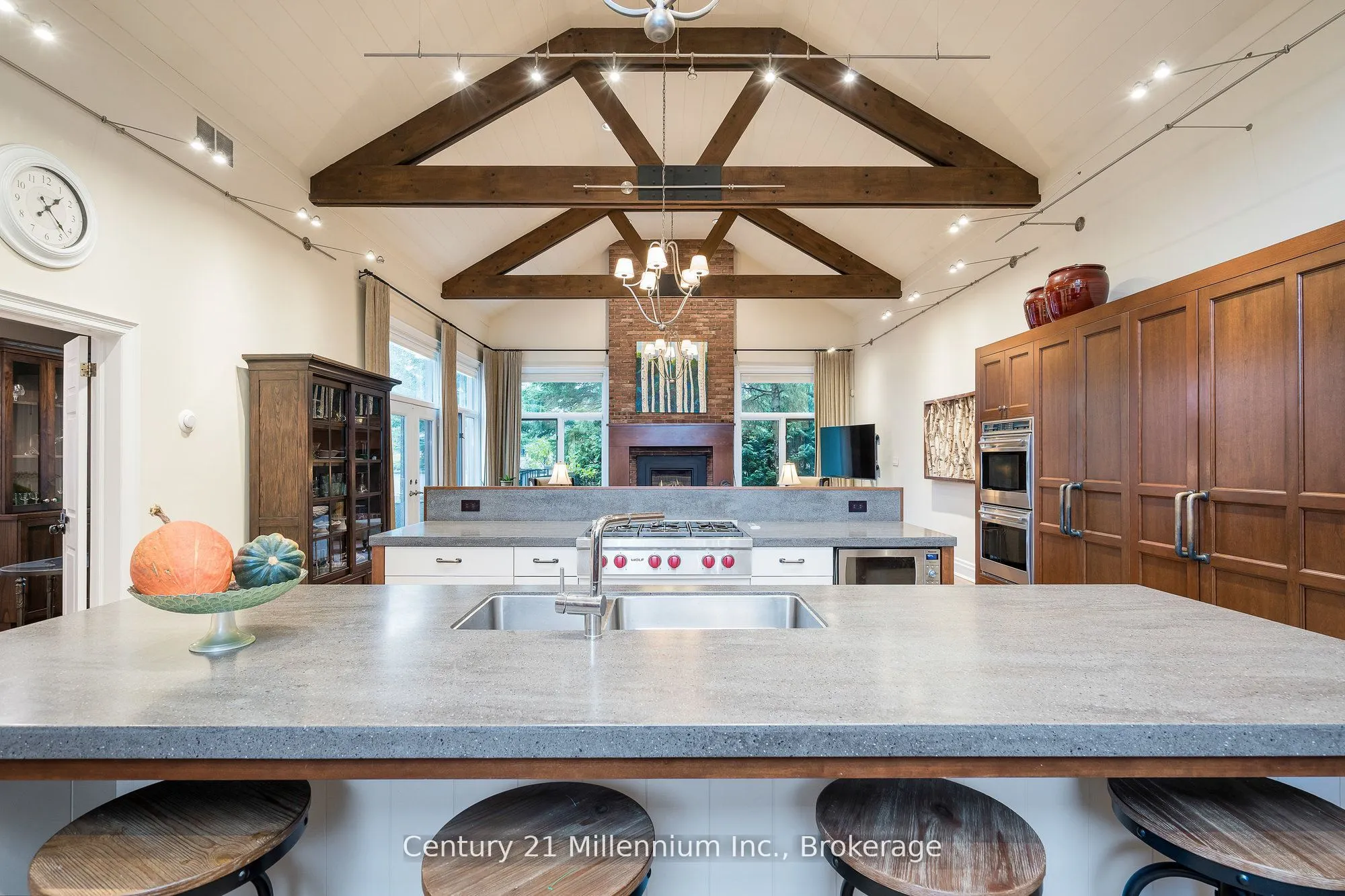 160 Grand Cypress Lane