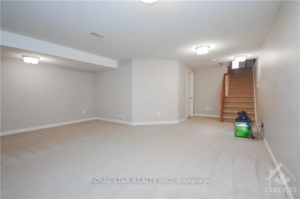 105 Eric Maloney Way