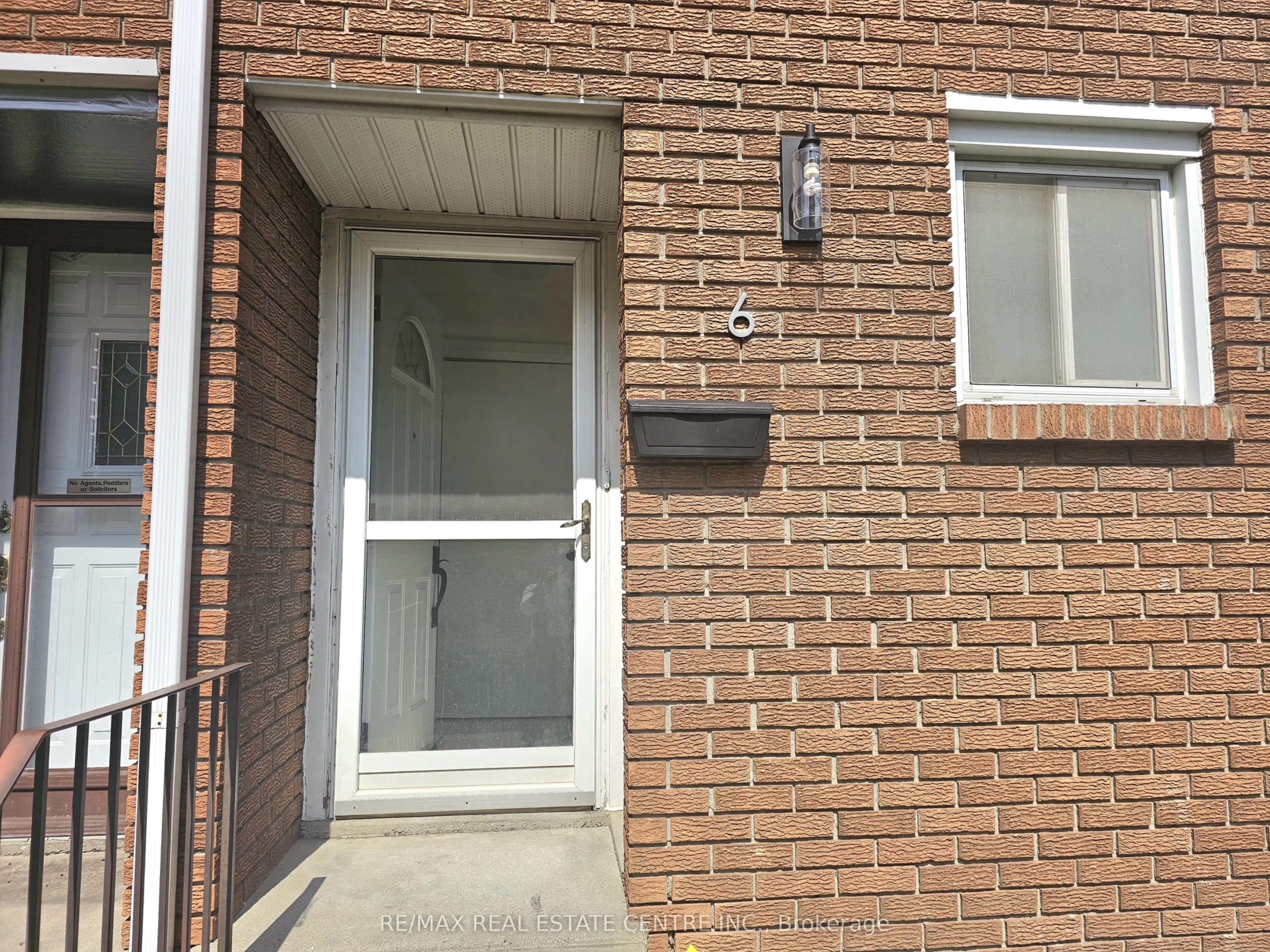 161 BERKINDALE Drive #6