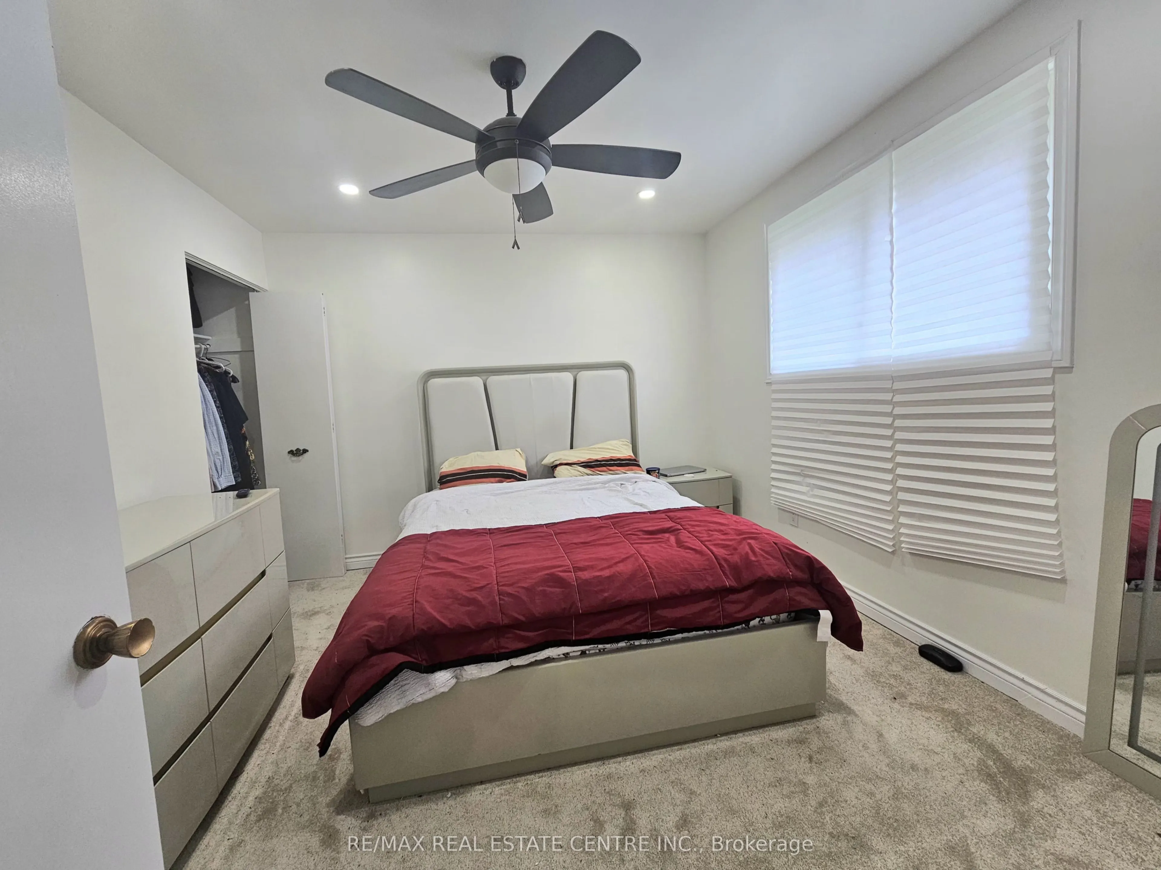 161 BERKINDALE Drive #6