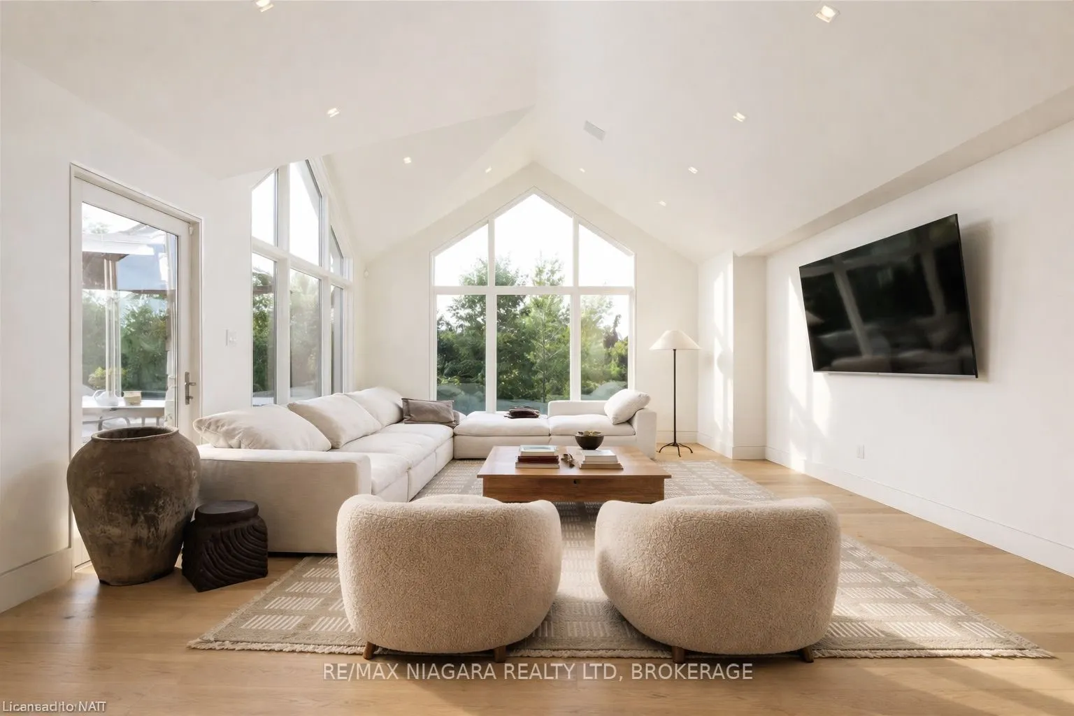 3551 CARDINAL Drive