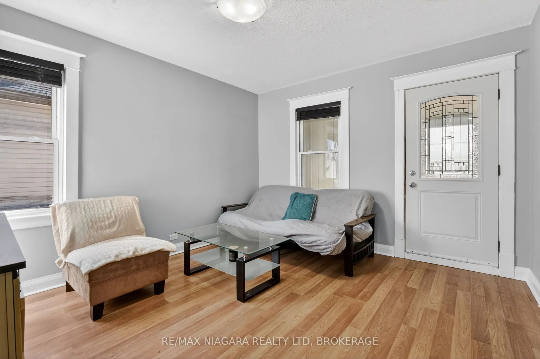 214 NIAGARA Street