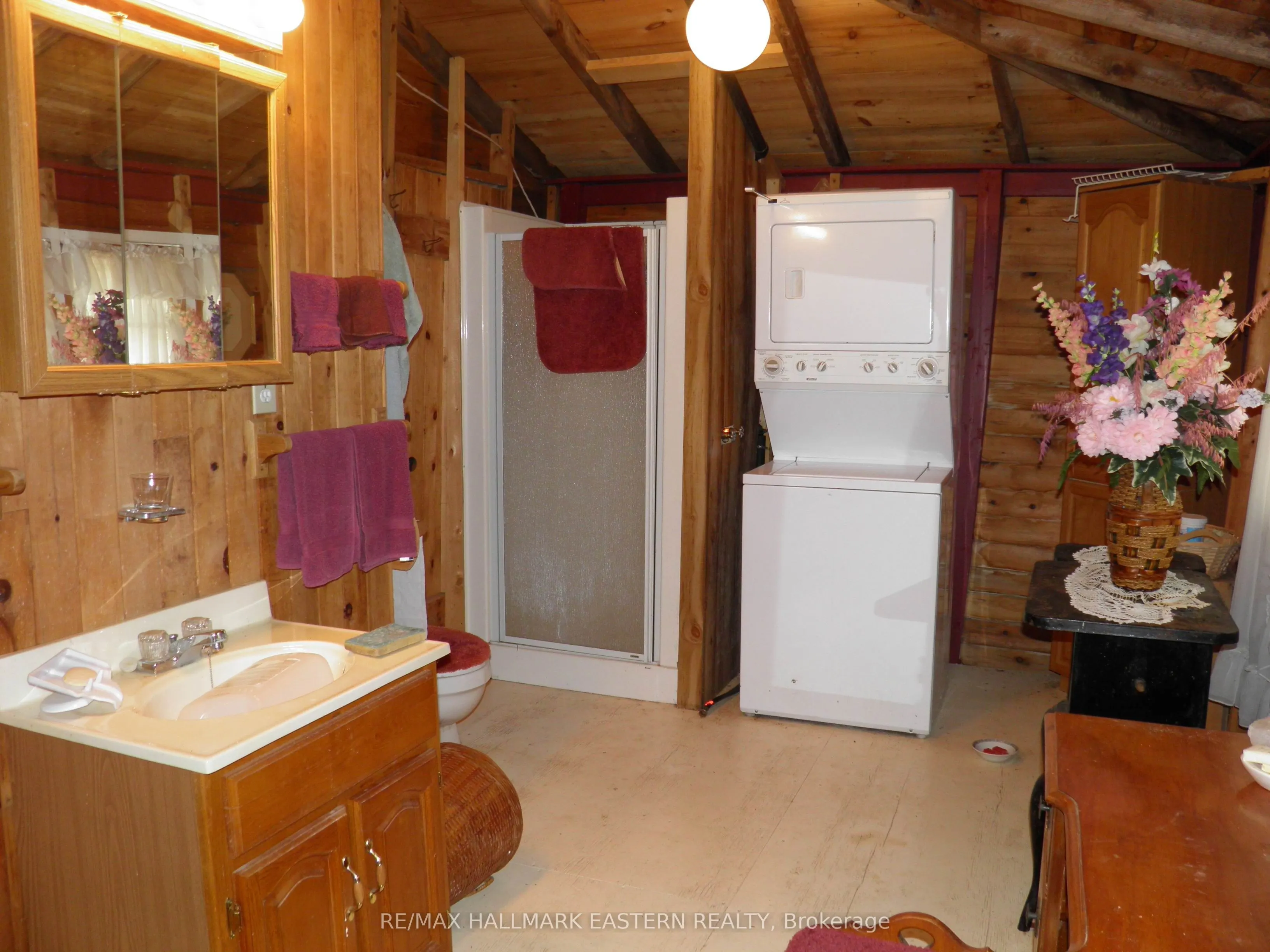 1420 Island 76 Stoney Lake