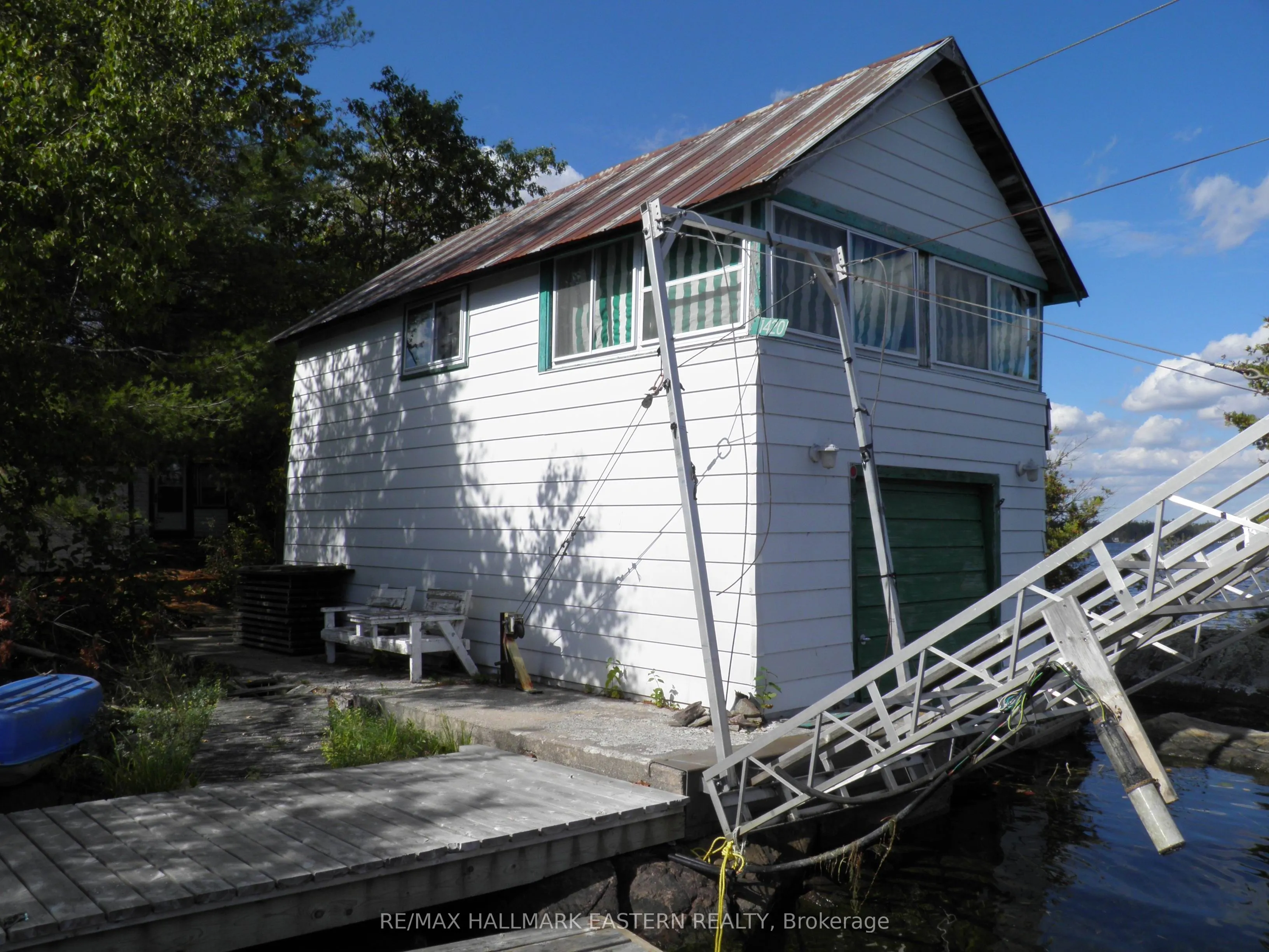 1420 Island 76 Stoney Lake