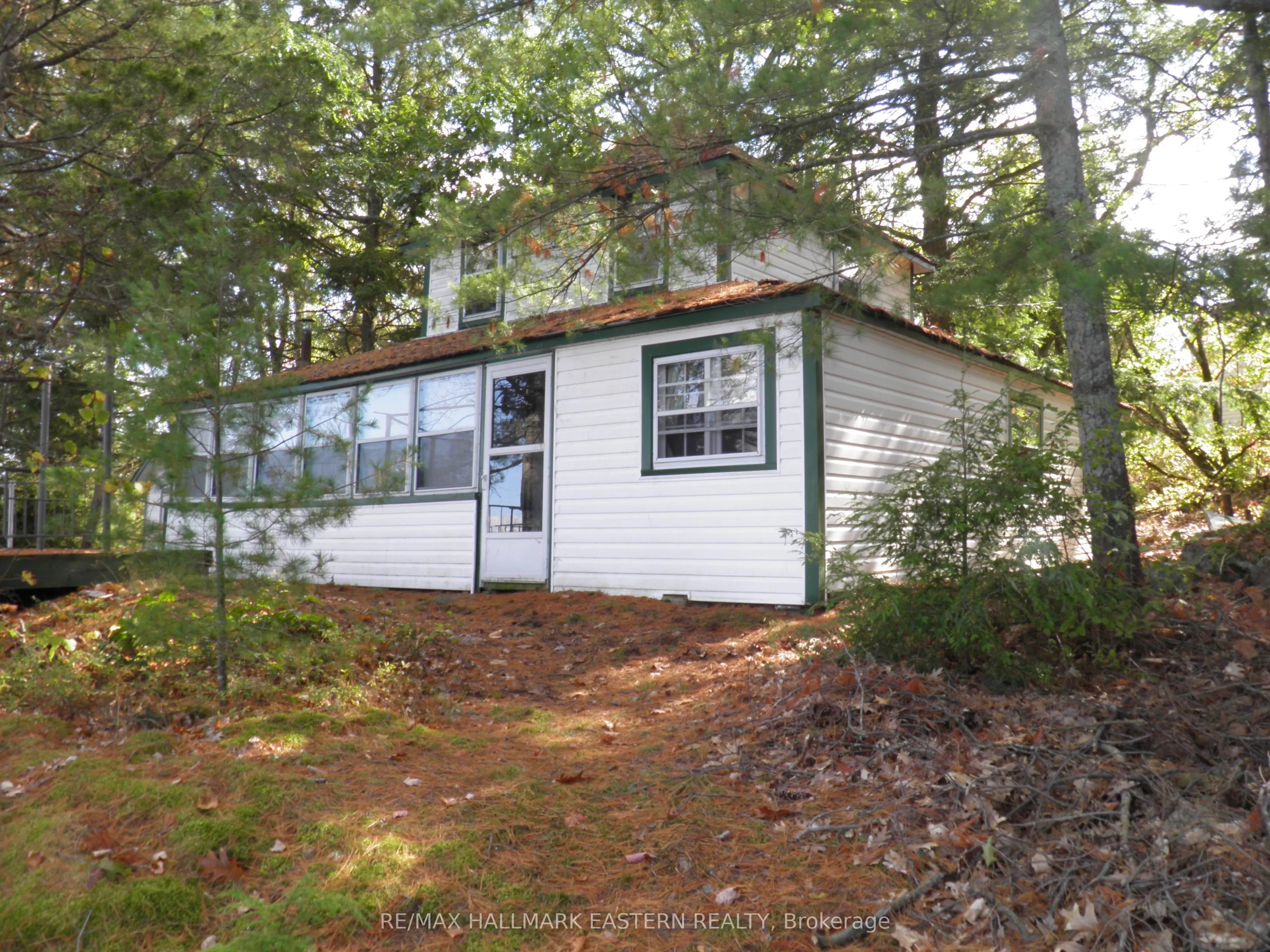 1420 Island 76 Stoney Lake