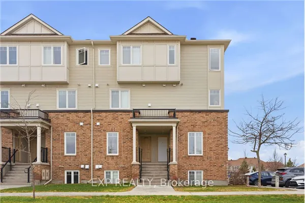 2621 Longfields Drive #32