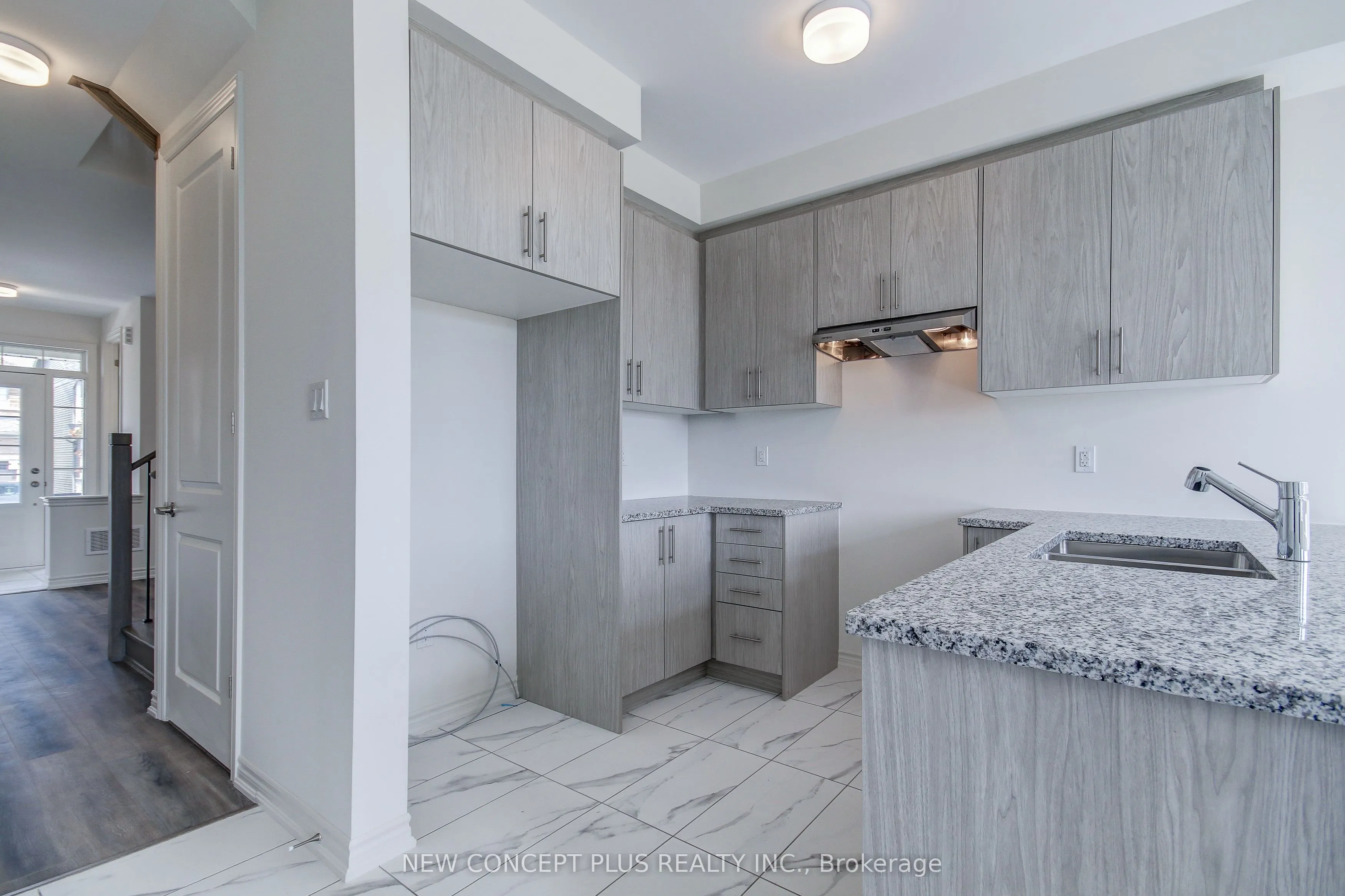 1042 Denton Drive