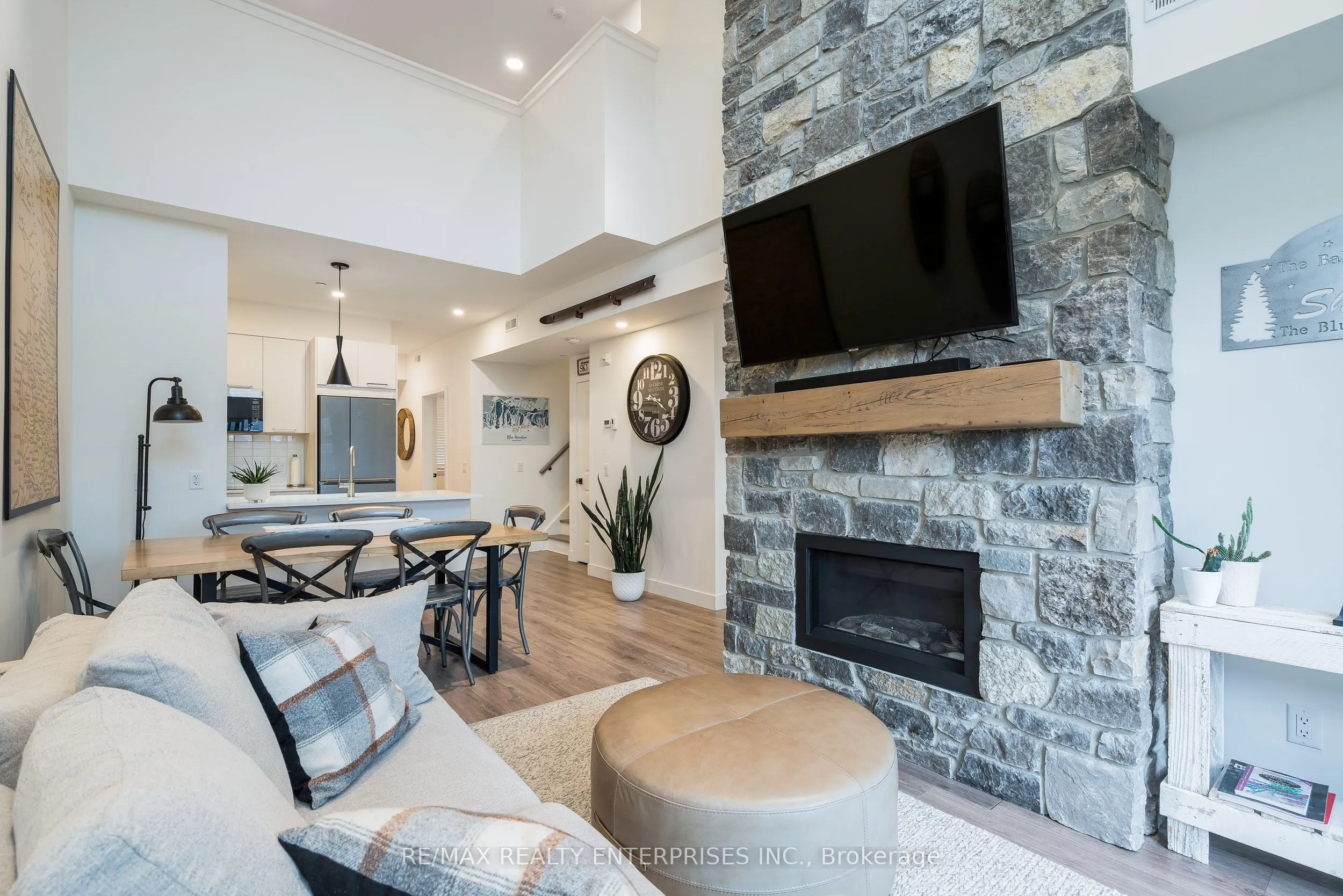 16 Beckwith Lane #404
