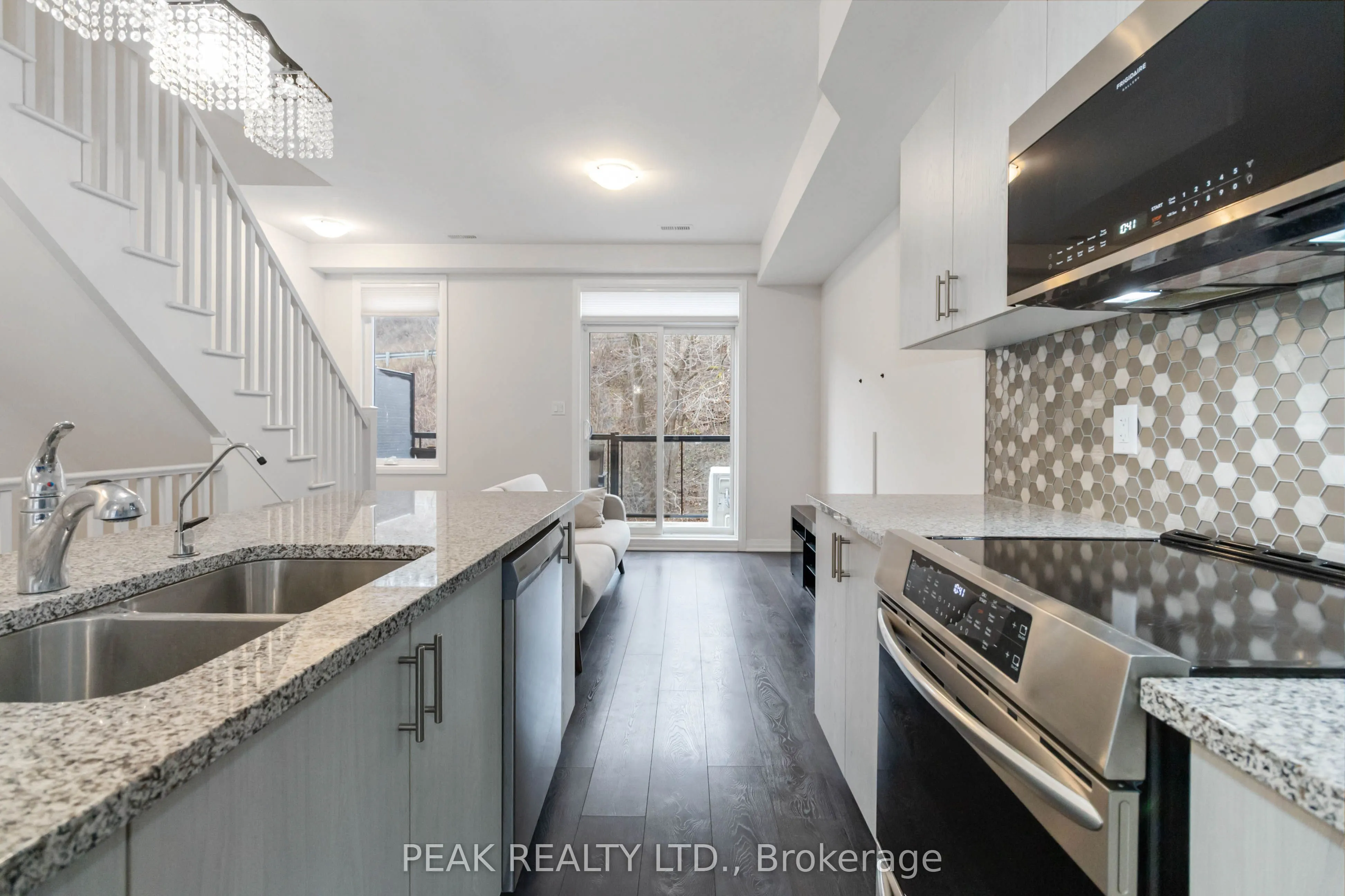 2 Willow Street #60