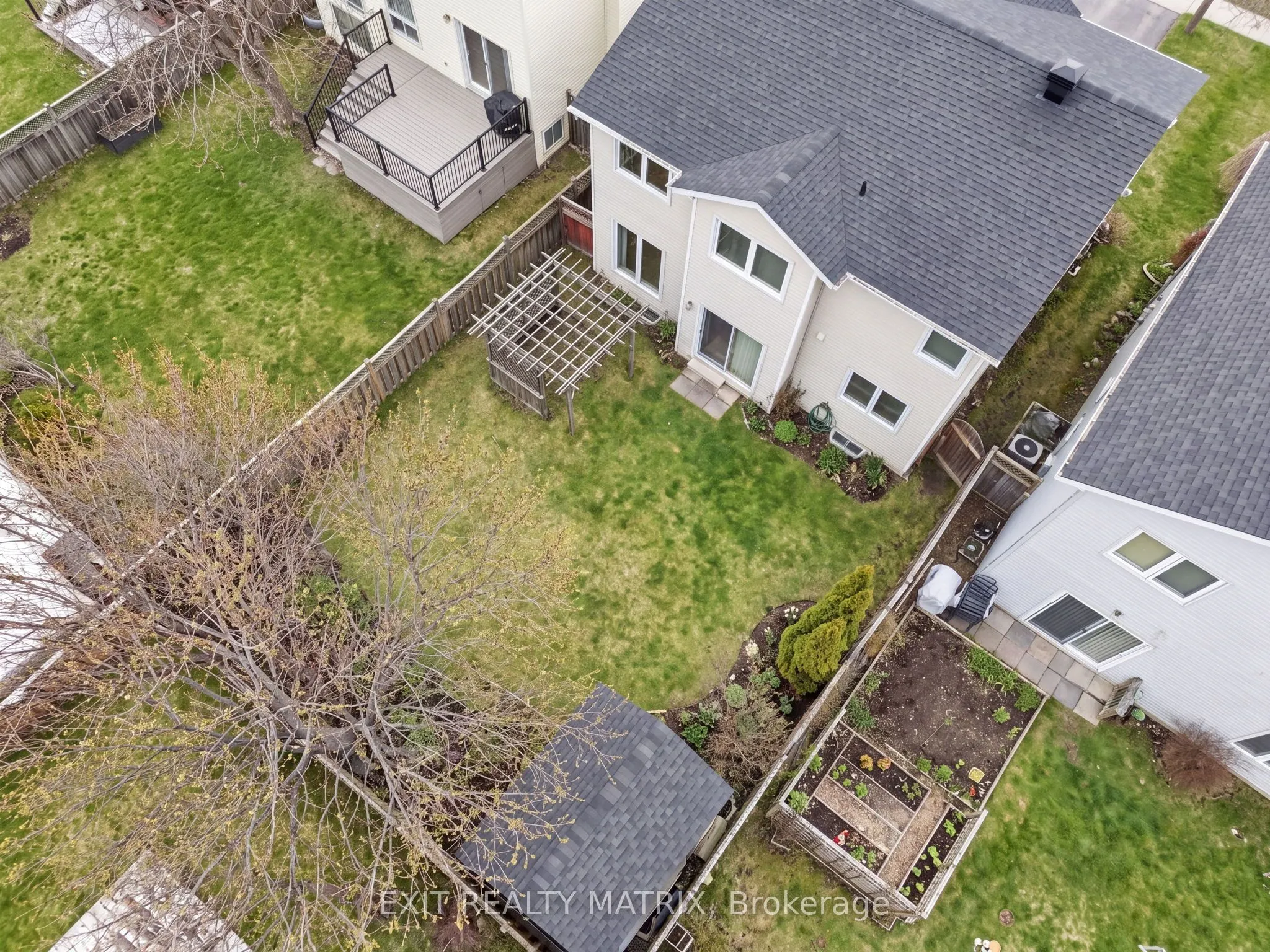727 Brome Crescent
