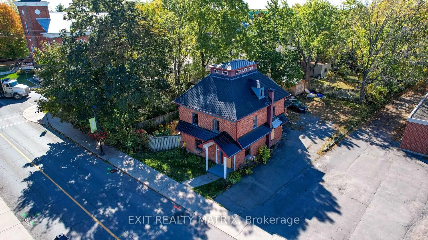 310 Prescott St Street